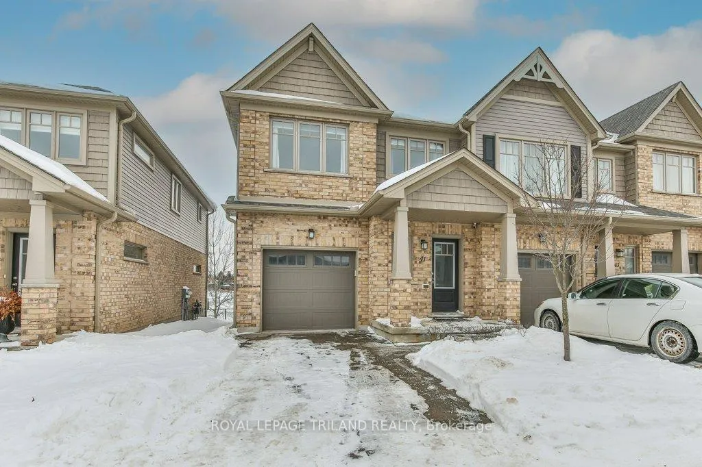 Photo 2 of Unit 41, 2491 Tokala Trail, London, North S — HOMEH