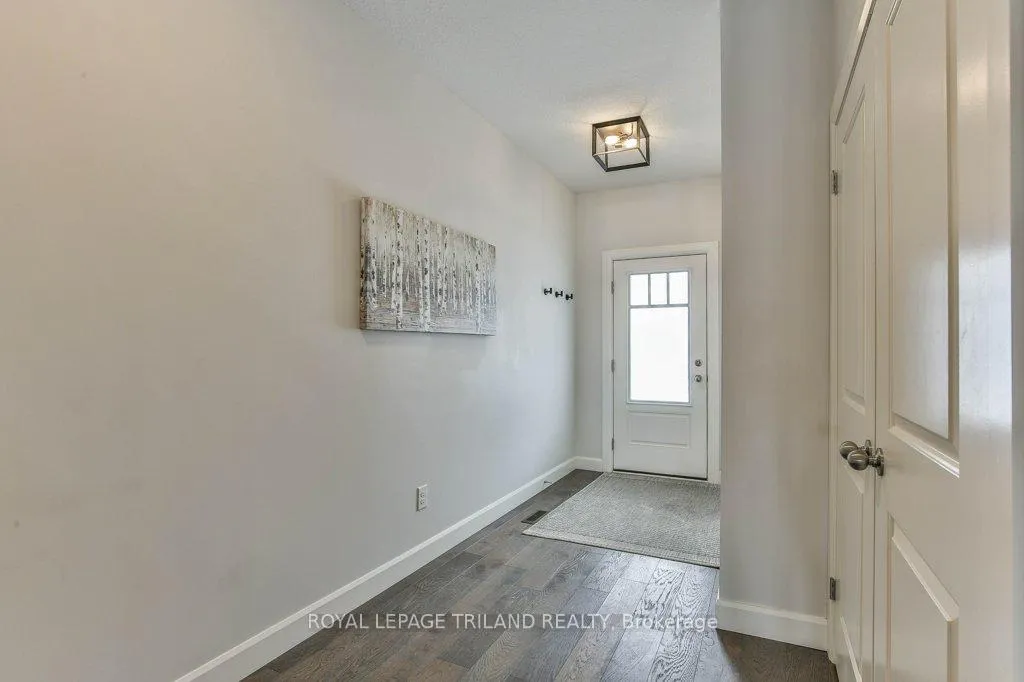 Photo 8 of Unit 41, 2491 Tokala Trail, London, North S — HOMEH
