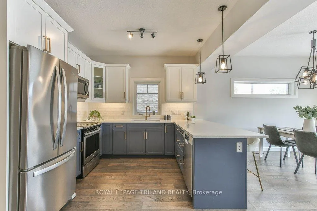 Photo 12 of Unit 41, 2491 Tokala Trail, London, North S — HOMEH