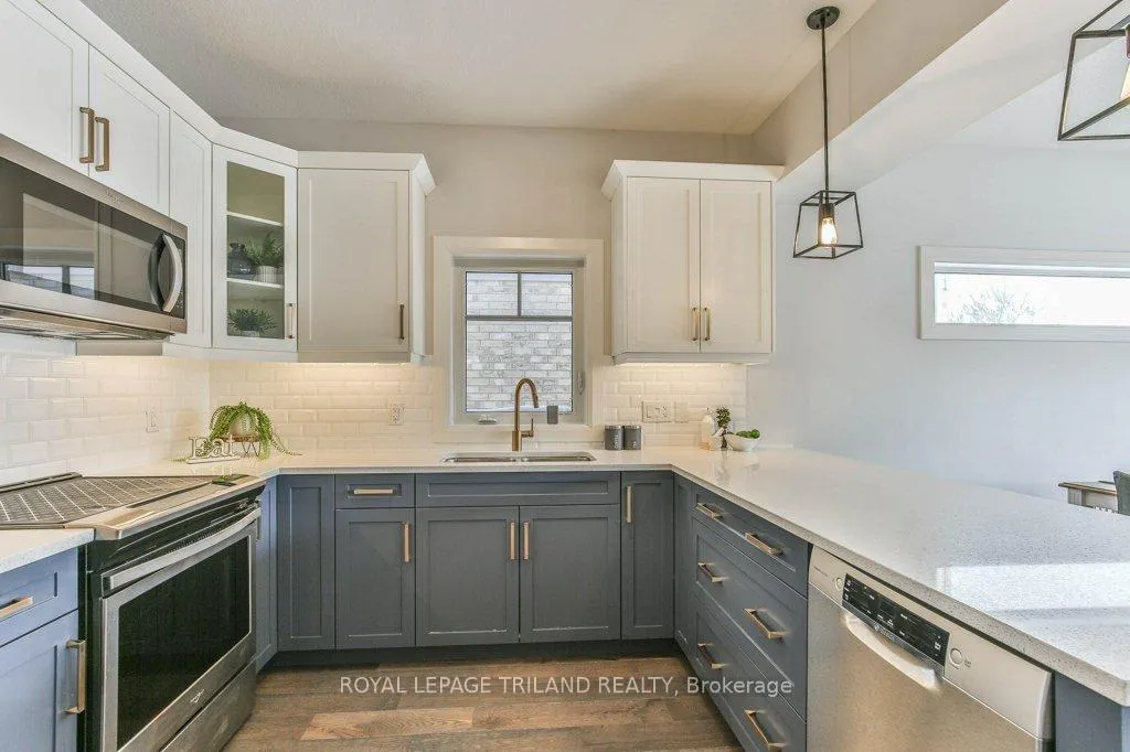 Photo 17 of Unit 41, 2491 Tokala Trail, London, North S — HOMEH