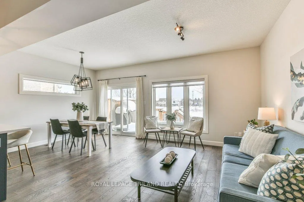 Photo 27 of Unit 41, 2491 Tokala Trail, London, North S — HOMEH
