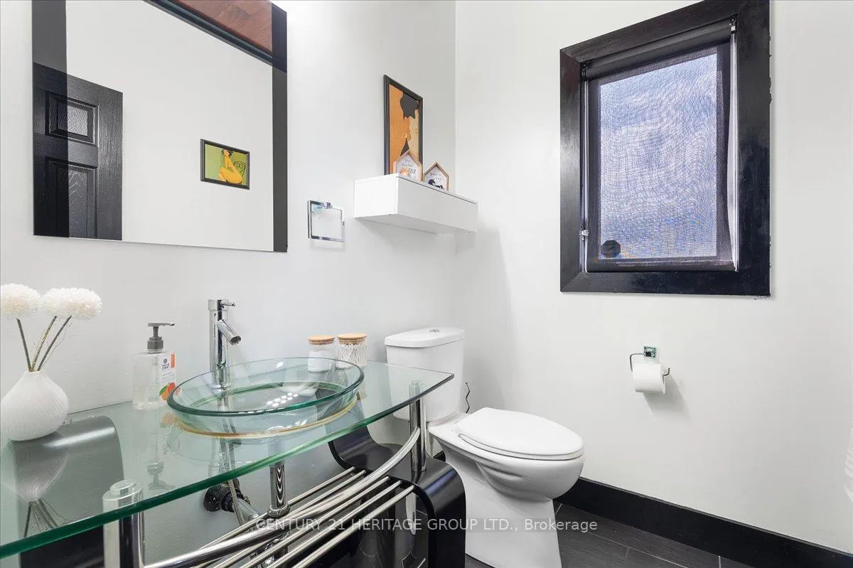 Photo 17 of 340 Old Mud Street, Hamilton, Stoney Creek Mountain — HOMEH