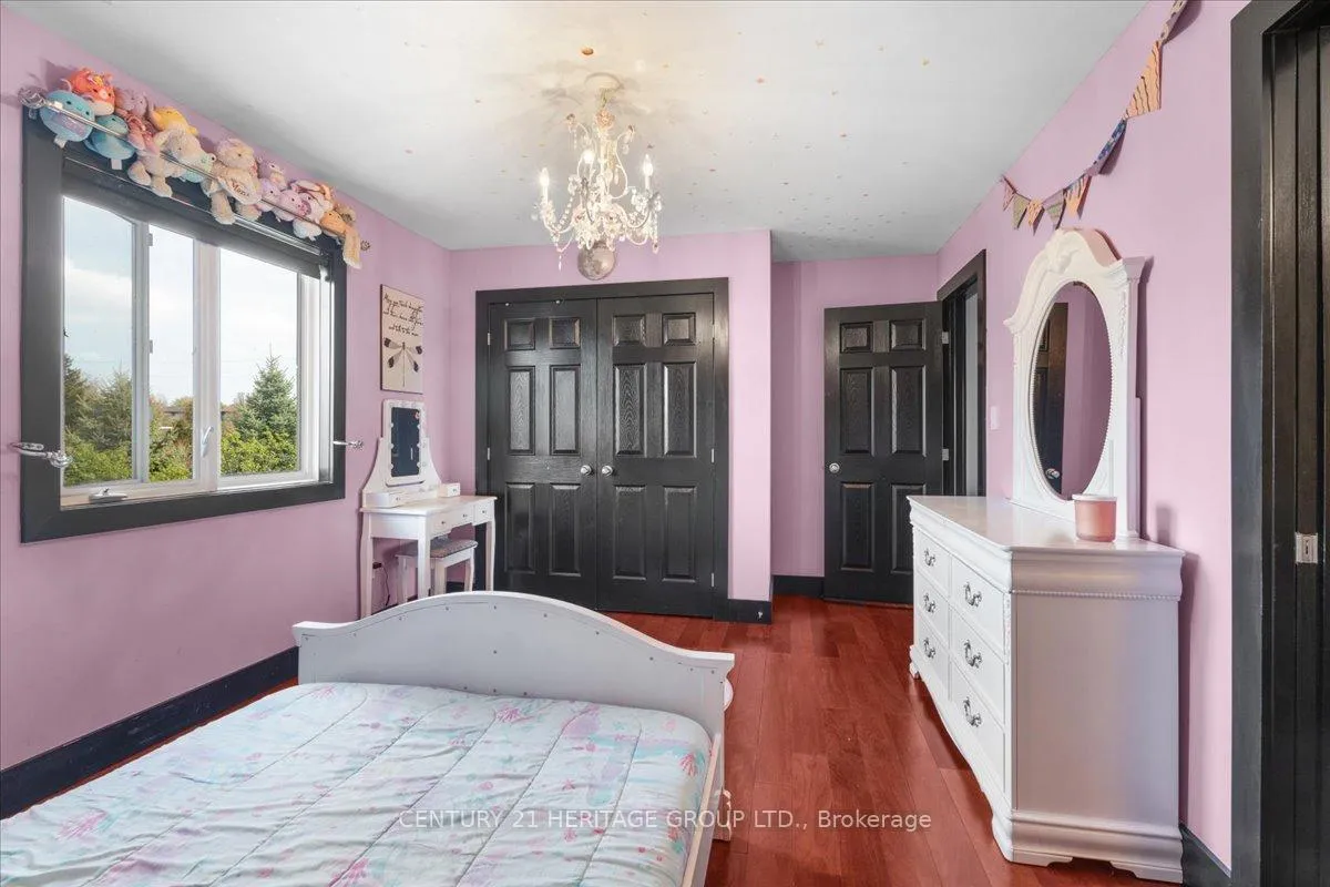 Photo 31 of 340 Old Mud Street, Hamilton, Stoney Creek Mountain — HOMEH
