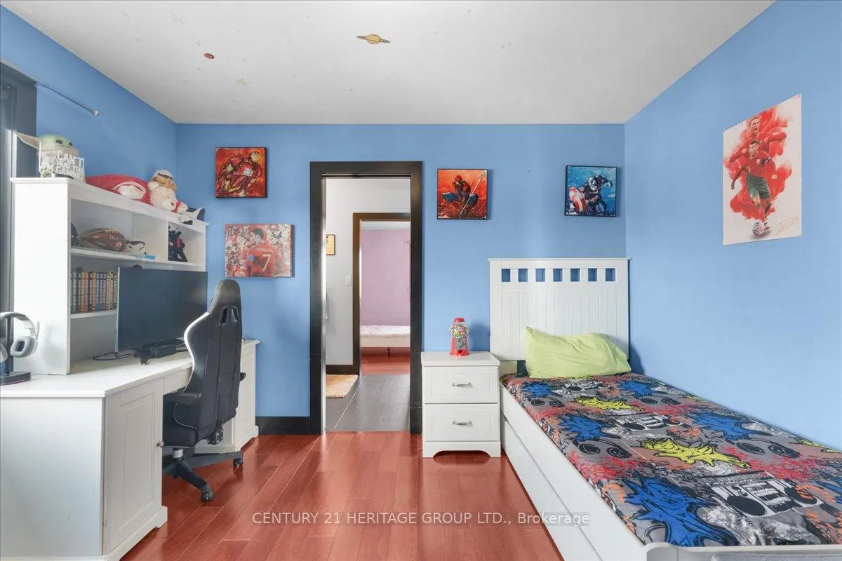 Photo 35 of 340 Old Mud Street, Hamilton, Stoney Creek Mountain — HOMEH