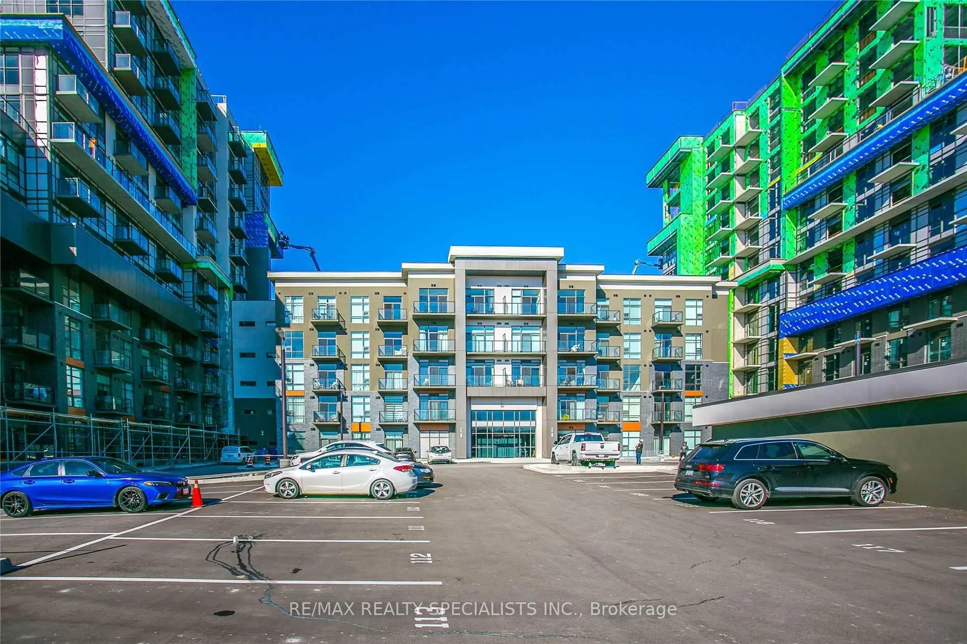 Photo 1 of Unit 913, 450 Dundas Street E, Hamilton, Waterdown — HOMEH