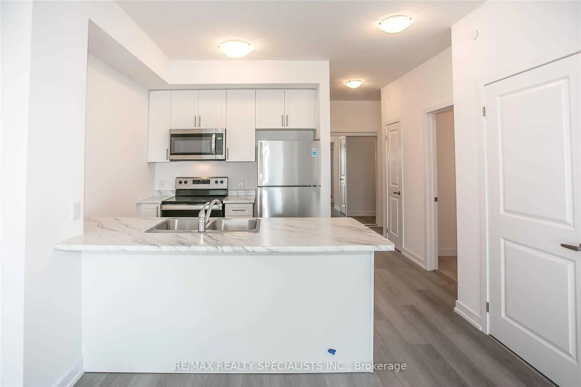 Photo 13 of Unit 913, 450 Dundas Street E, Hamilton, Waterdown — HOMEH