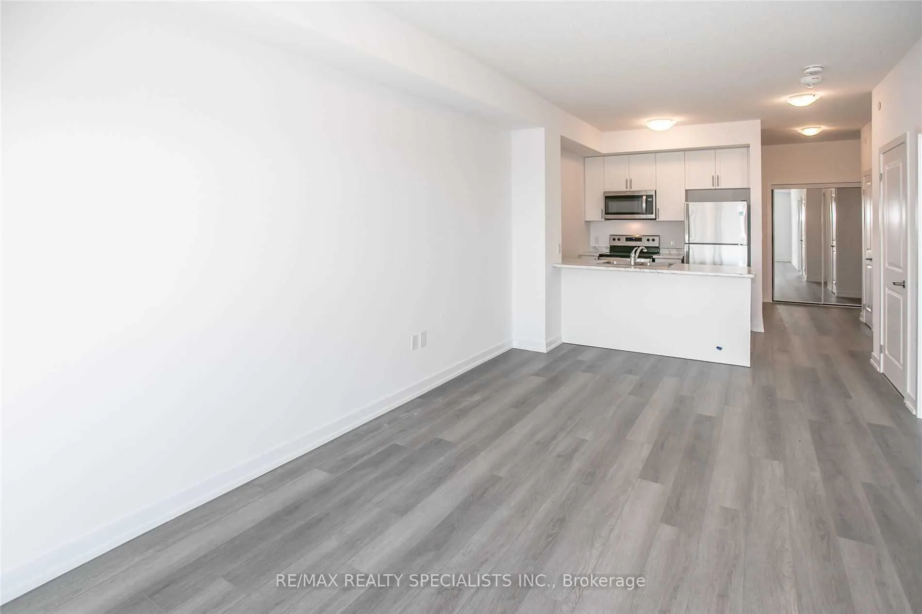 Photo 20 of Unit 913, 450 Dundas Street E, Hamilton, Waterdown — HOMEH