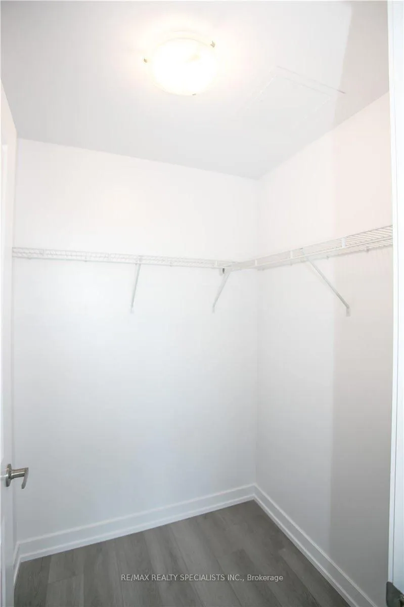 Photo 28 of Unit 913, 450 Dundas Street E, Hamilton, Waterdown — HOMEH