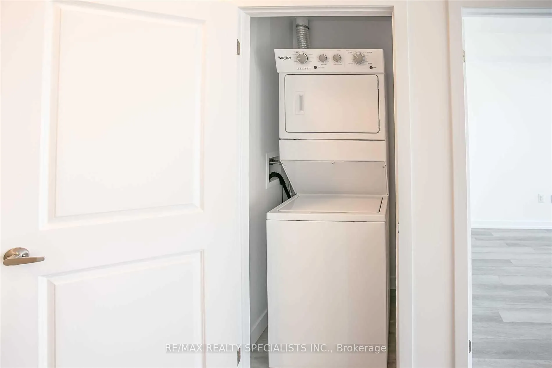Photo 32 of Unit 913, 450 Dundas Street E, Hamilton, Waterdown — HOMEH