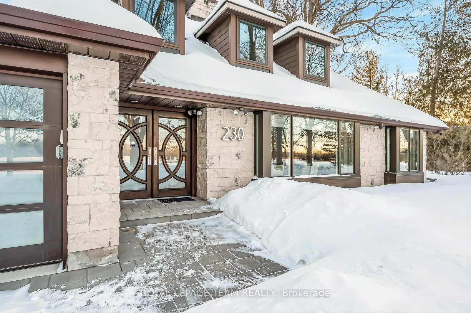 Photo 4 of 230 Sandridge Road, Ottawa, Rockcliffe — HOMEH