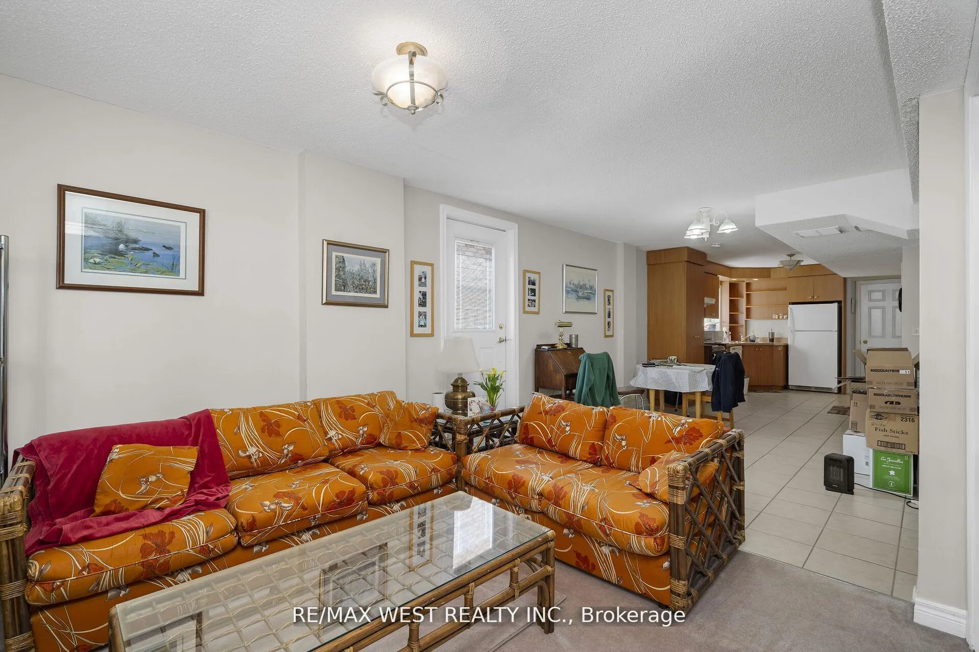 Photo 17 of 362 Avro Road, Vaughan, Maple — HOMEH