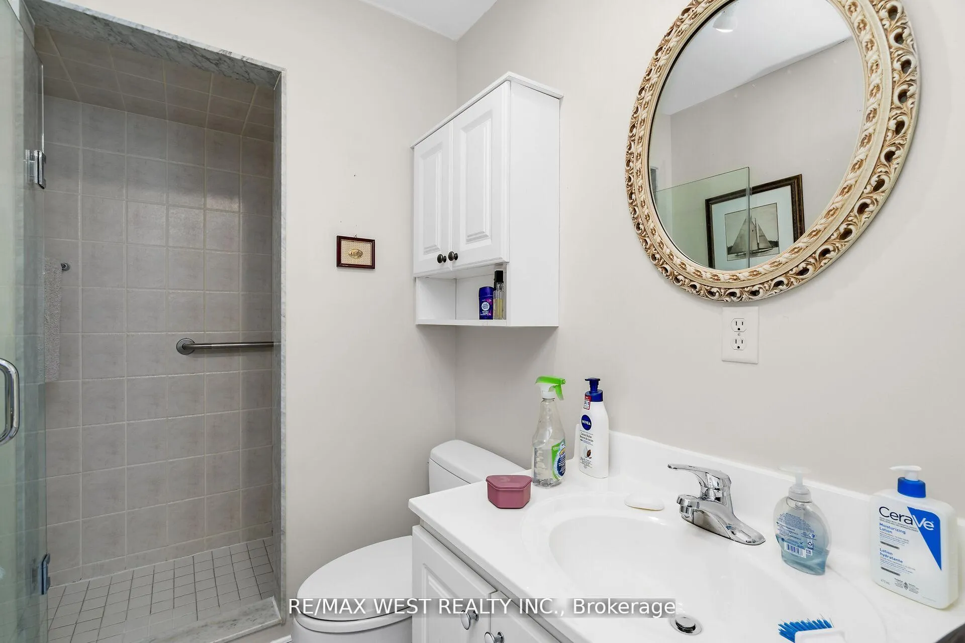 Photo 19 of 362 Avro Road, Vaughan, Maple — HOMEH