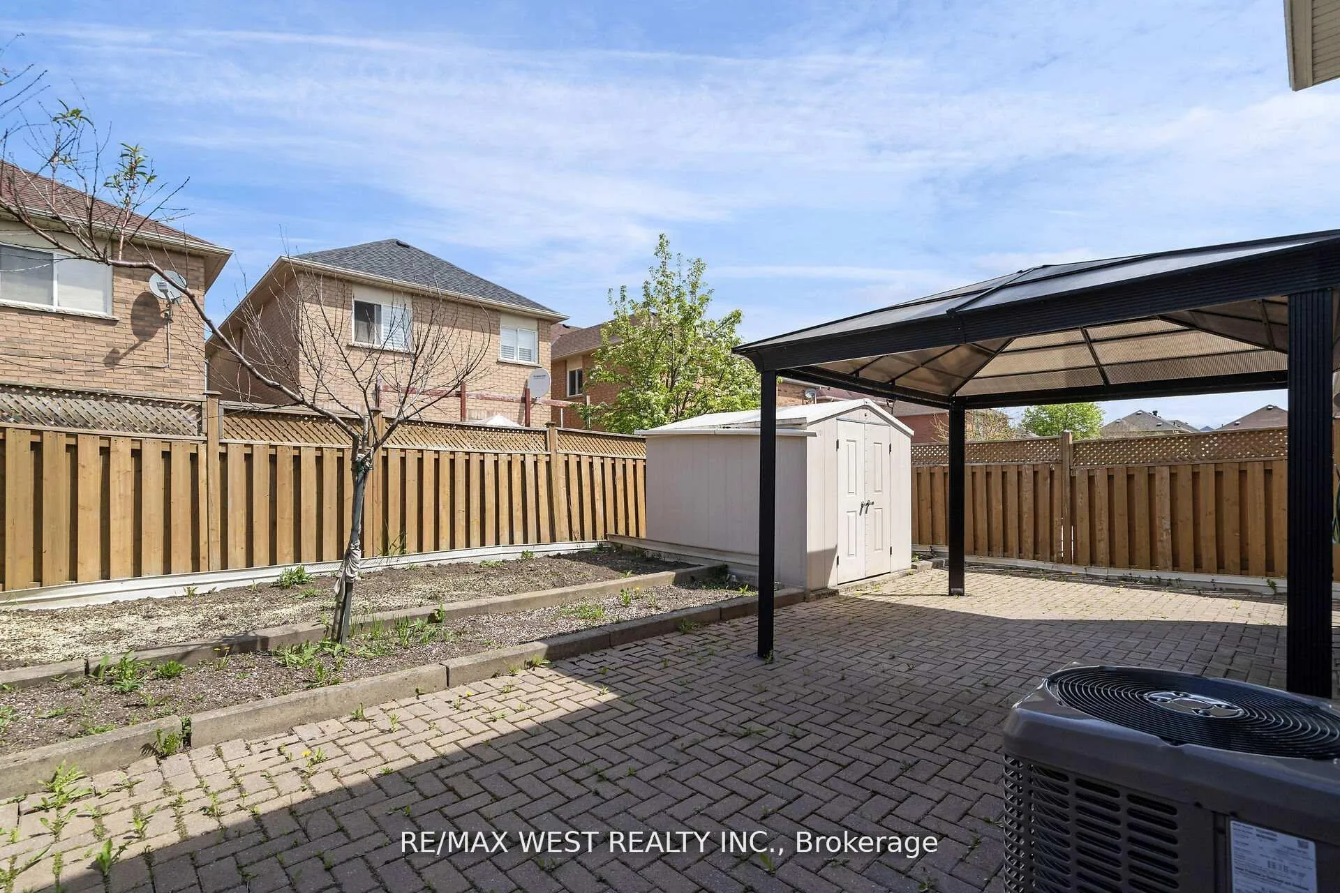 Photo 20 of 362 Avro Road, Vaughan, Maple — HOMEH