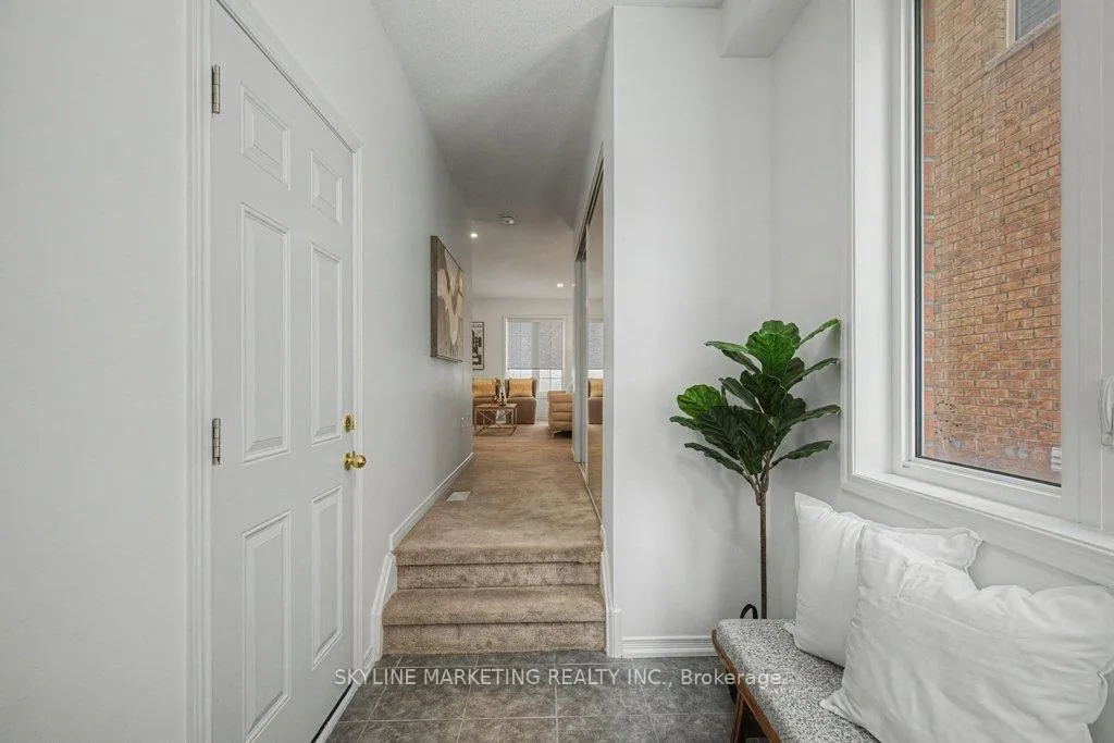 Photo 7 of 111 Ainley Road, Ajax, Central East — HOMEH