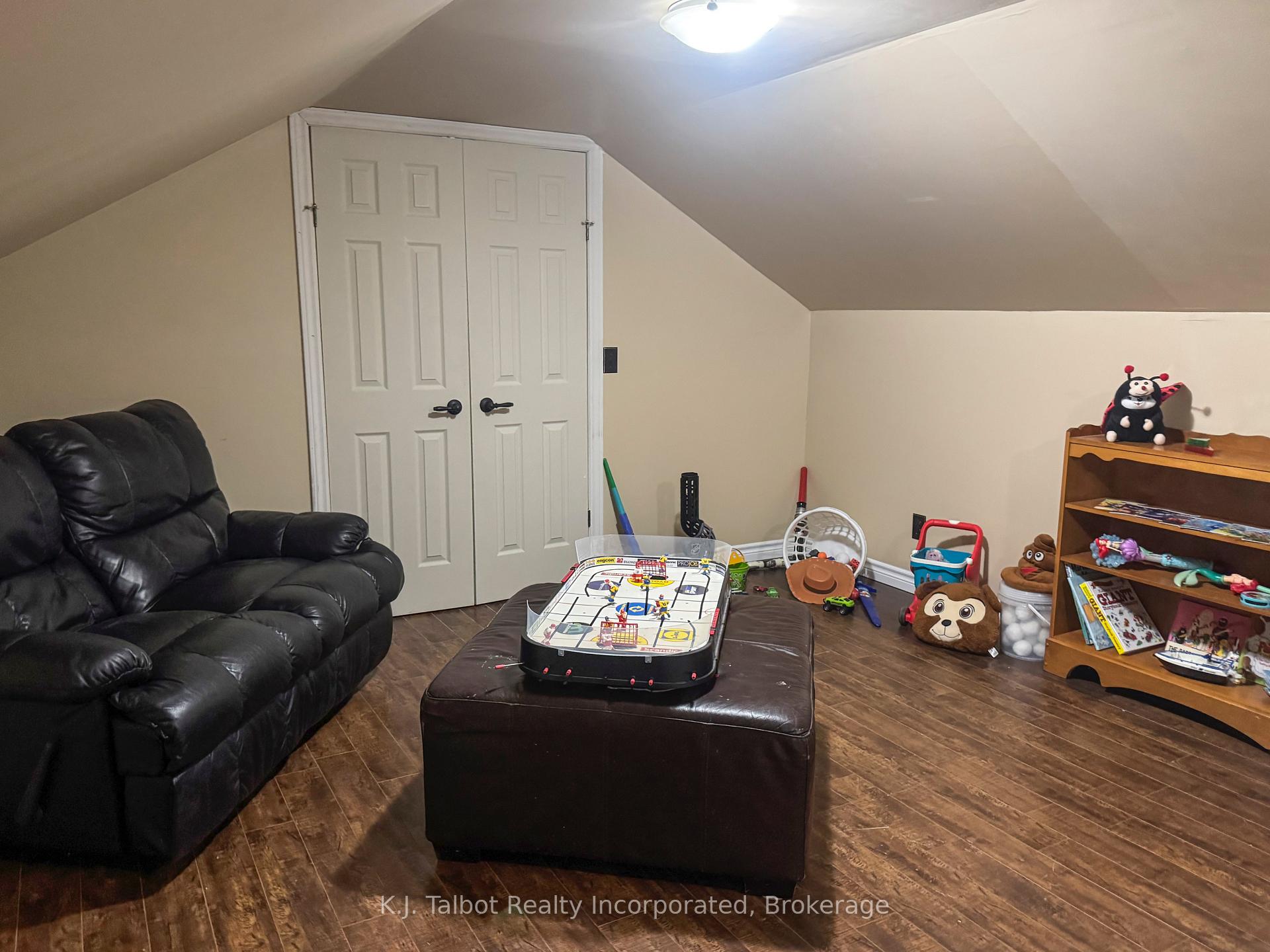 Photo 34 of 78 Dunedin Drive, Huron East, Brussels — HOMEH