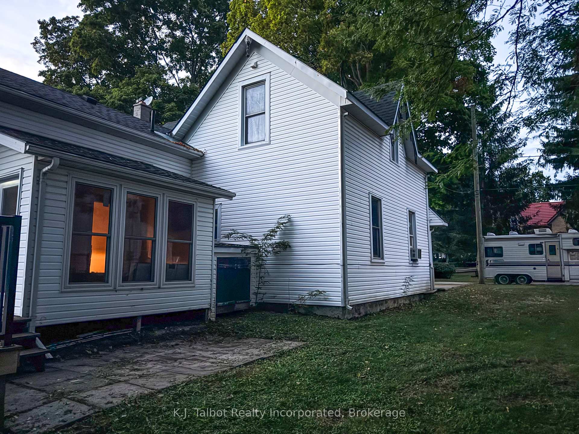 Photo 45 of 78 Dunedin Drive, Huron East, Brussels — HOMEH