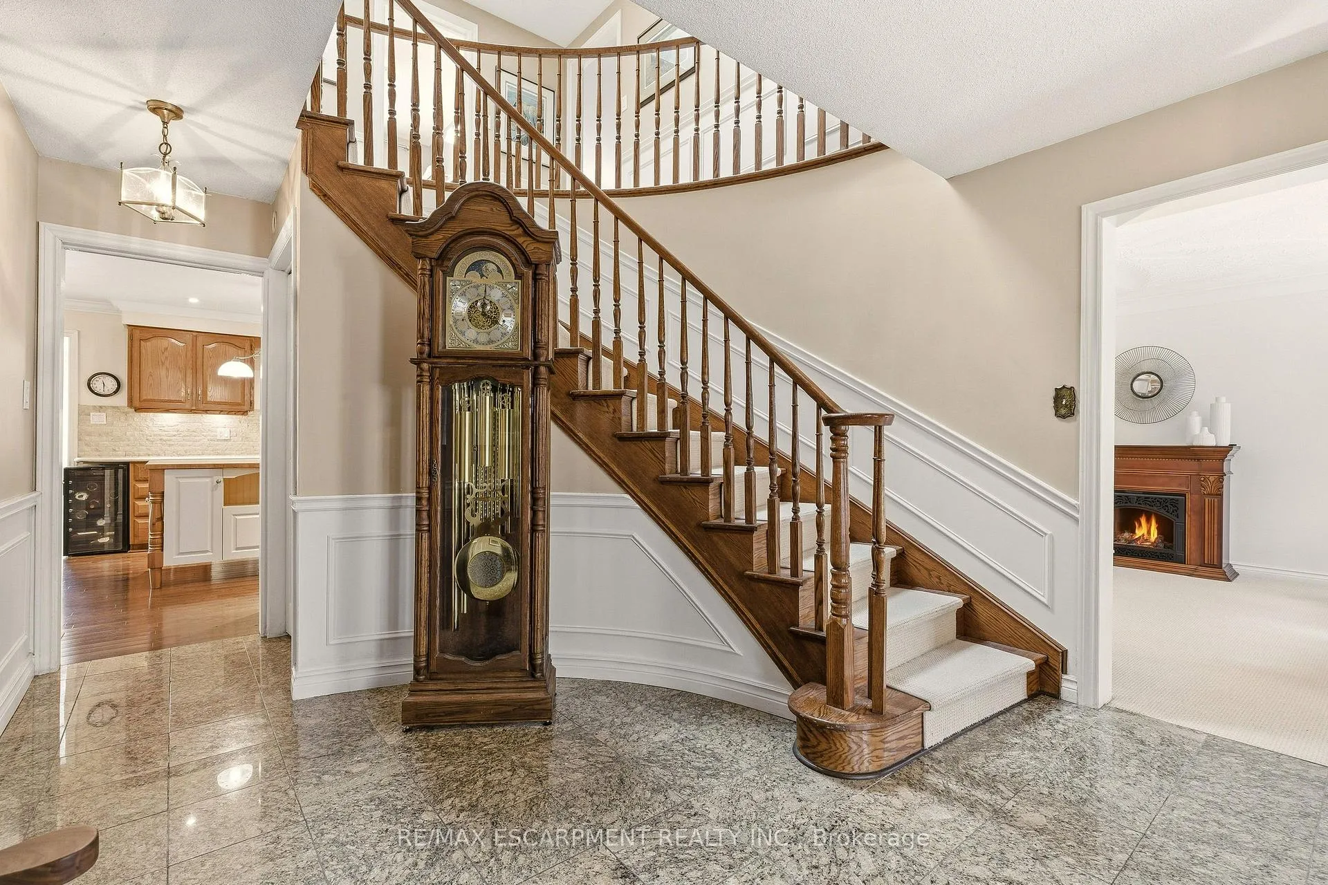 Photo 6 of 341 Shoreacres Road, Burlington, Shoreacres — HOMEH