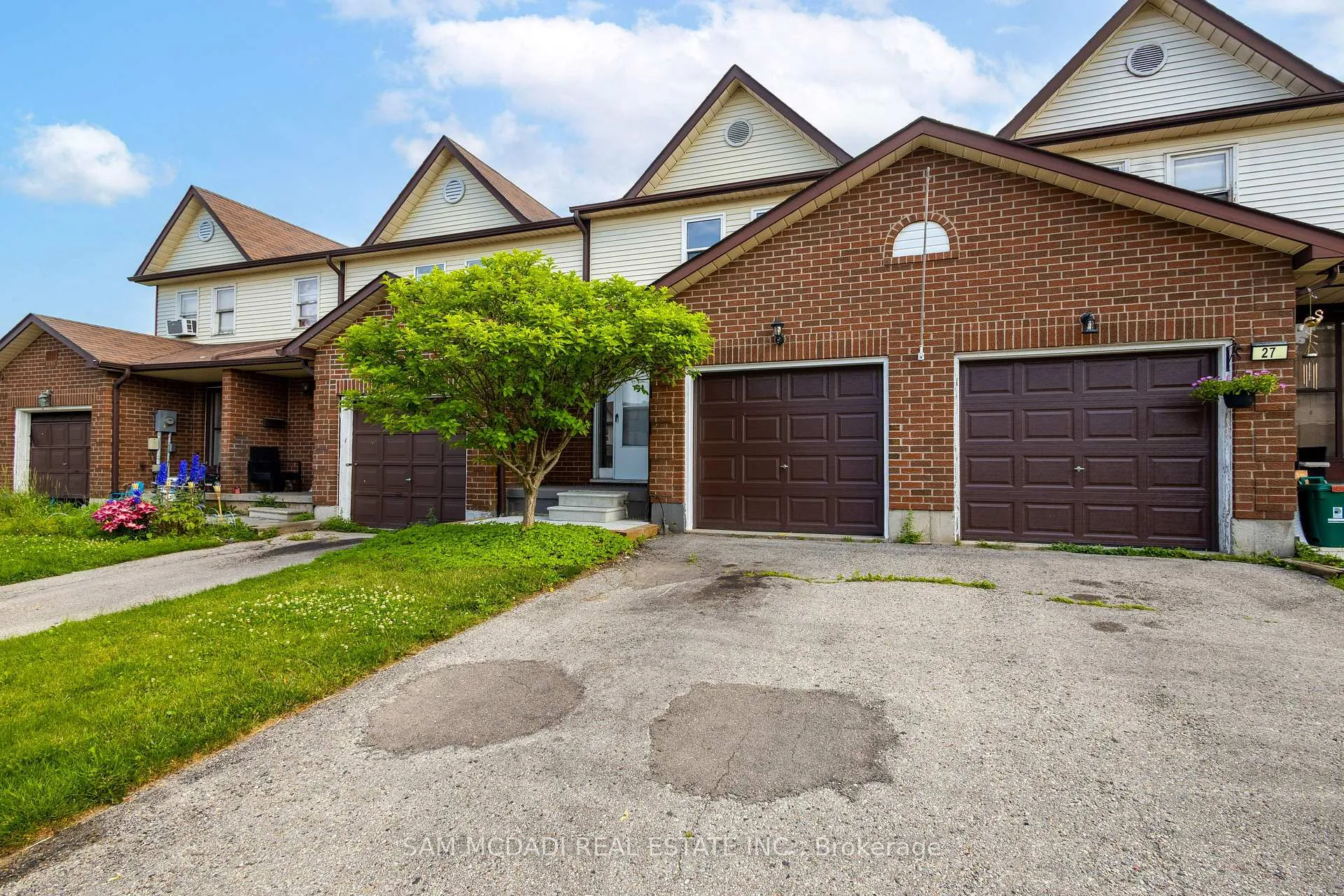 Photo 1 of 29 Birchfield Drive, Clarington, Courtice — HOMEH