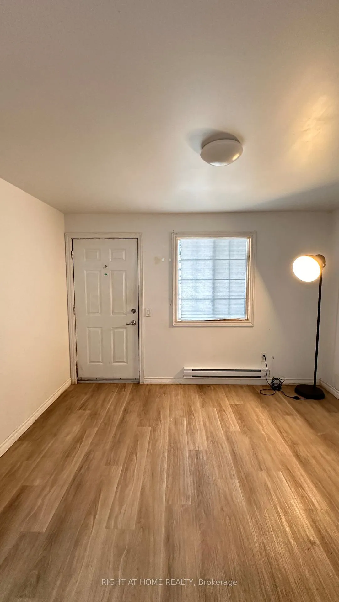 Photo 15 of 380 Bayview Parkway, Orillia — HOMEH