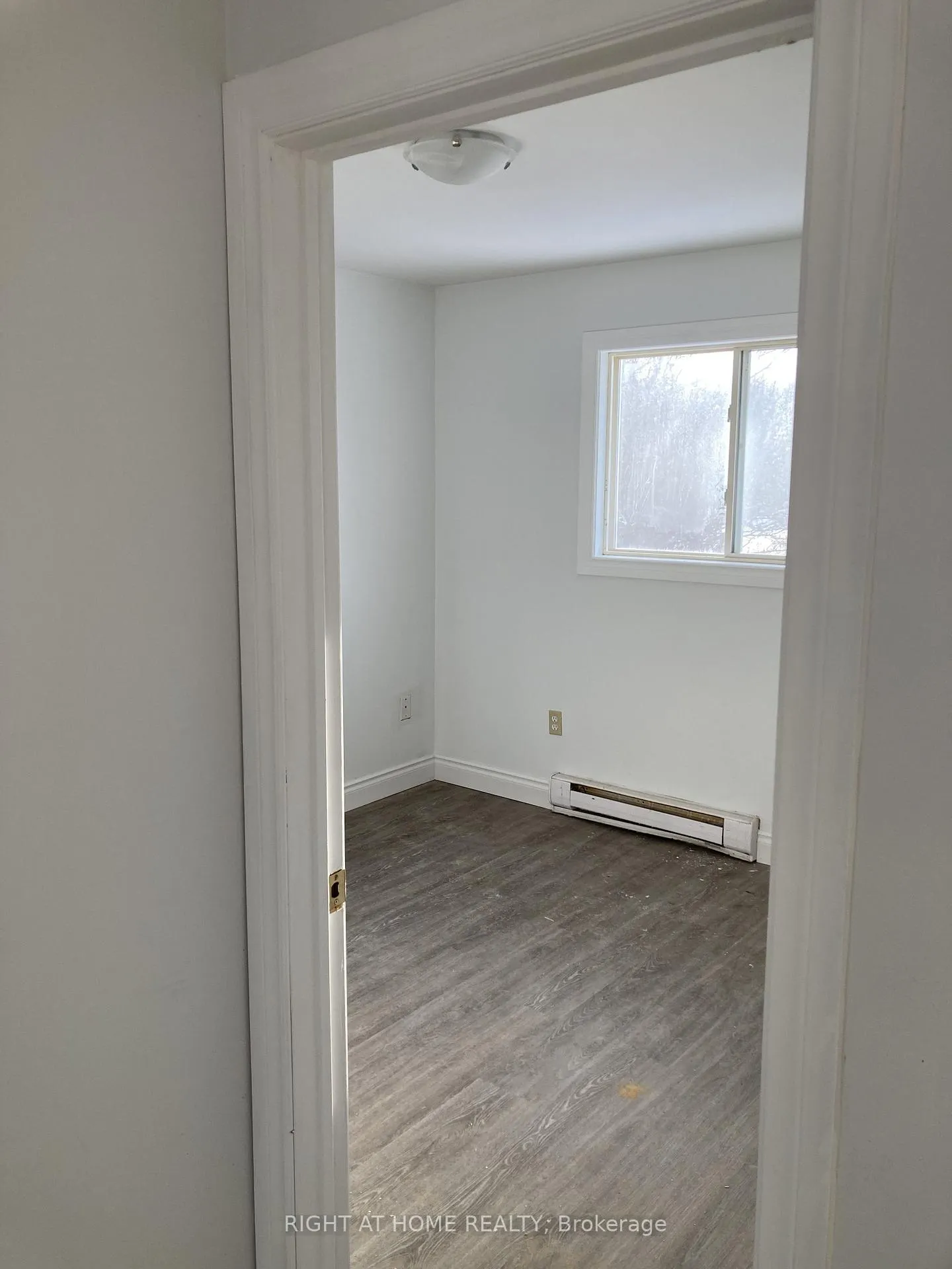 Photo 31 of 380 Bayview Parkway, Orillia — HOMEH