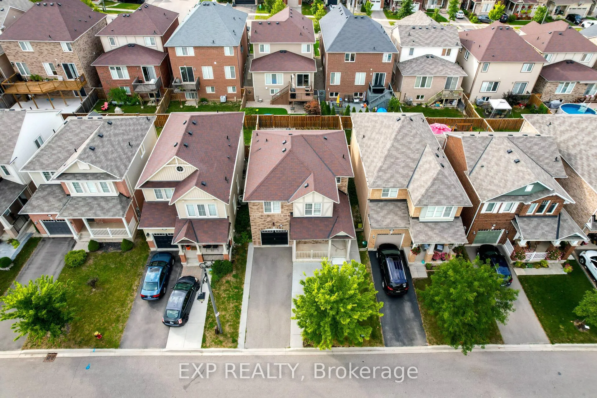 Photo 1 of 485 Tyrone Crescent, Milton, Willmott — HOMEH