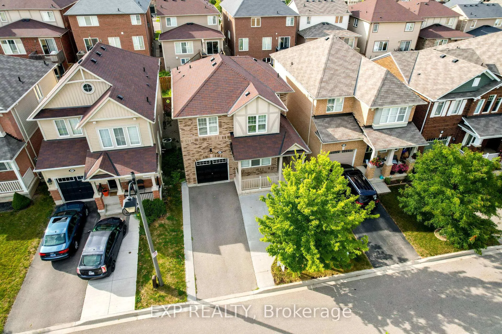 Photo 3 of 485 Tyrone Crescent, Milton, Willmott — HOMEH