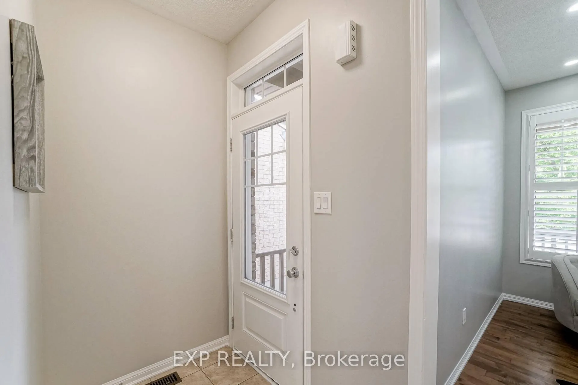 Photo 10 of 485 Tyrone Crescent, Milton, Willmott — HOMEH