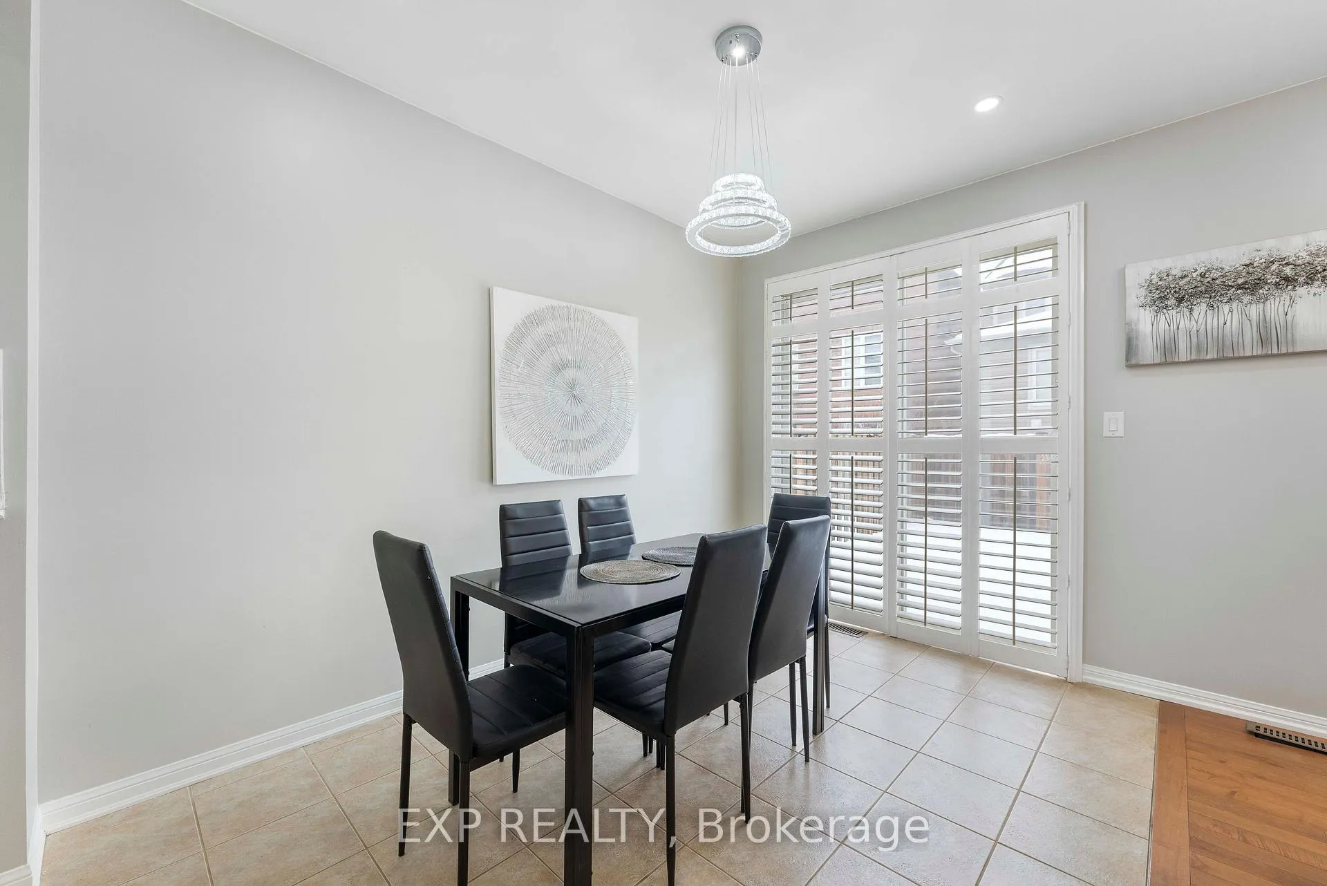 Photo 18 of 485 Tyrone Crescent, Milton, Willmott — HOMEH