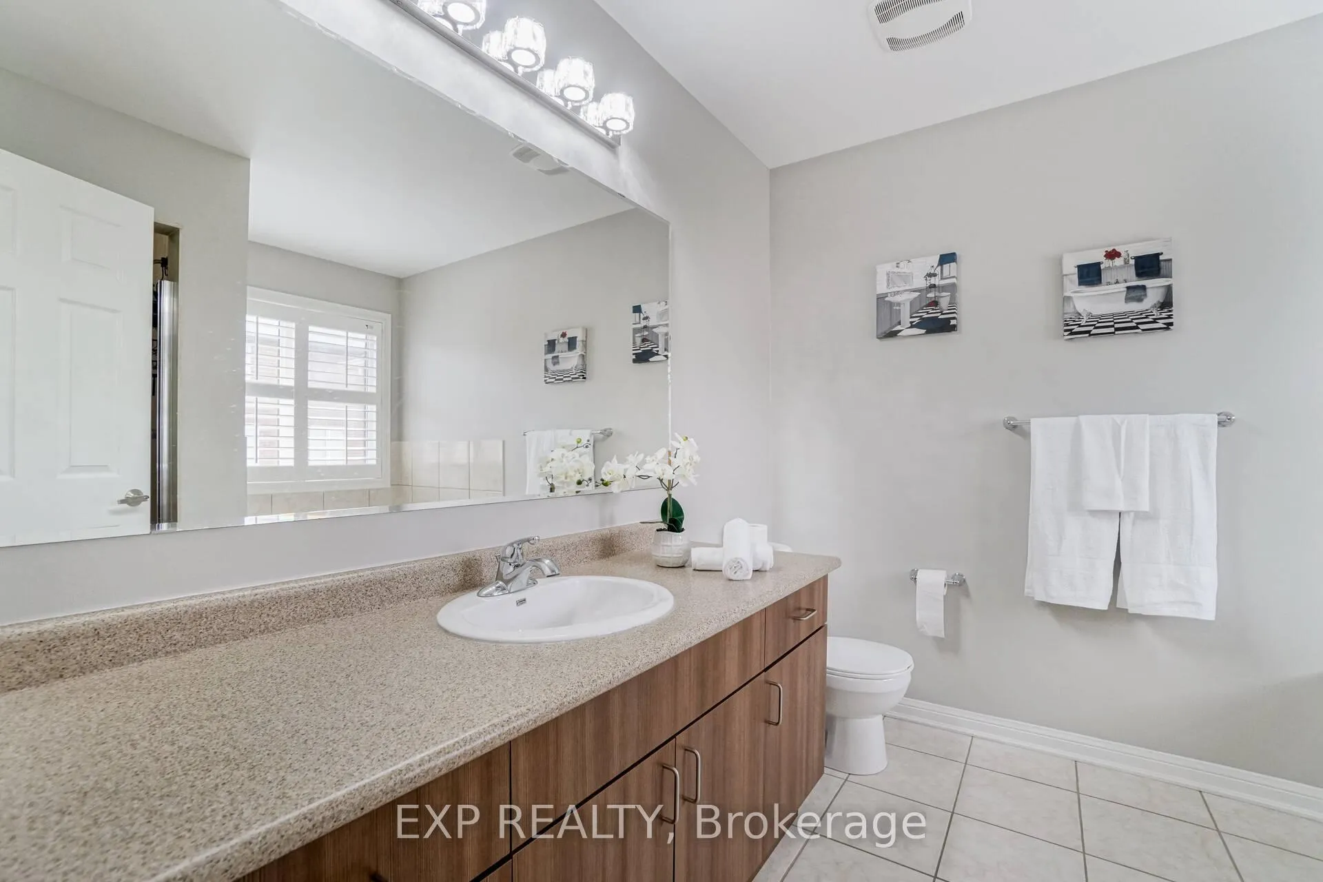 Photo 28 of 485 Tyrone Crescent, Milton, Willmott — HOMEH
