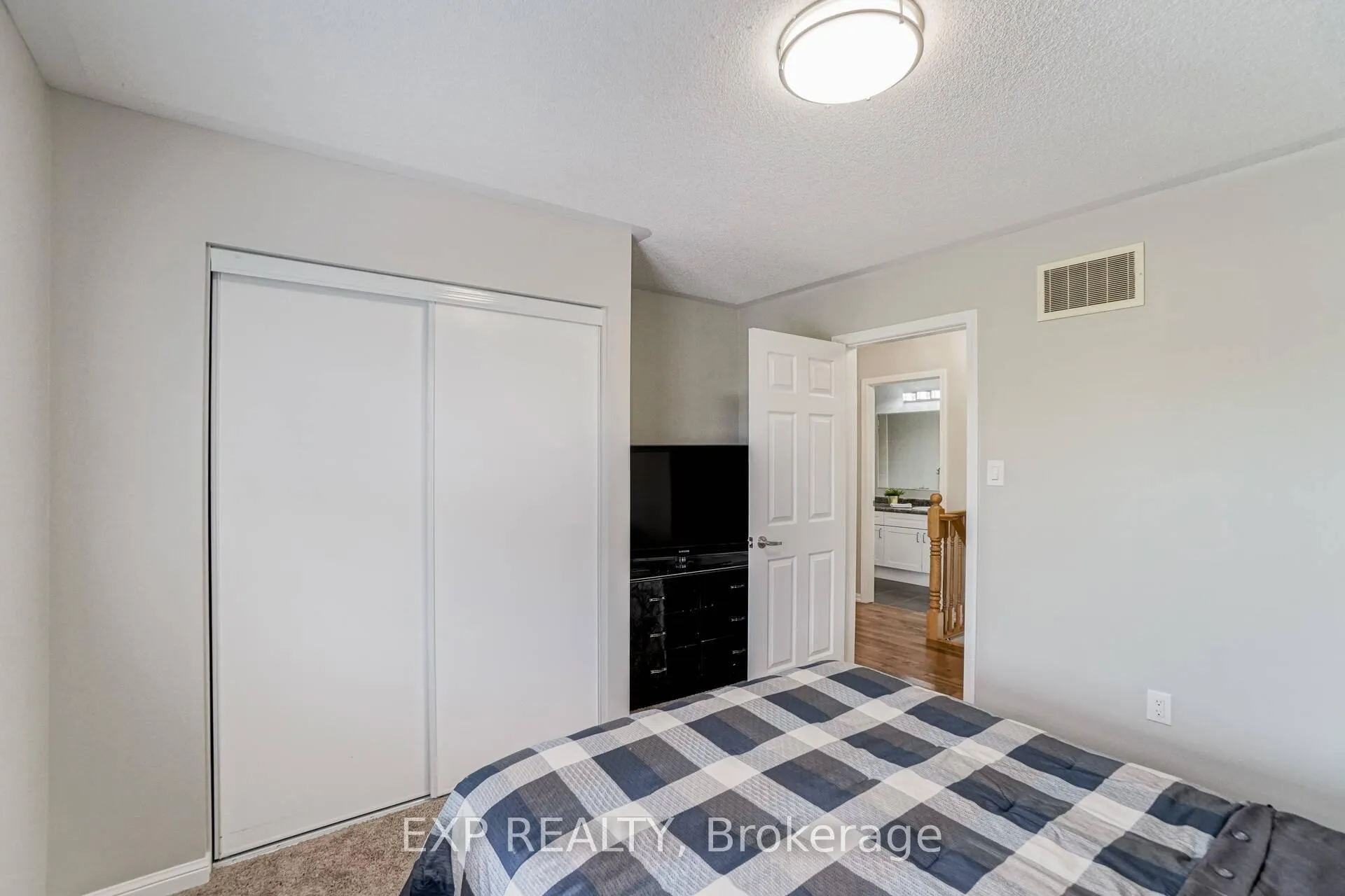 Photo 32 of 485 Tyrone Crescent, Milton, Willmott — HOMEH