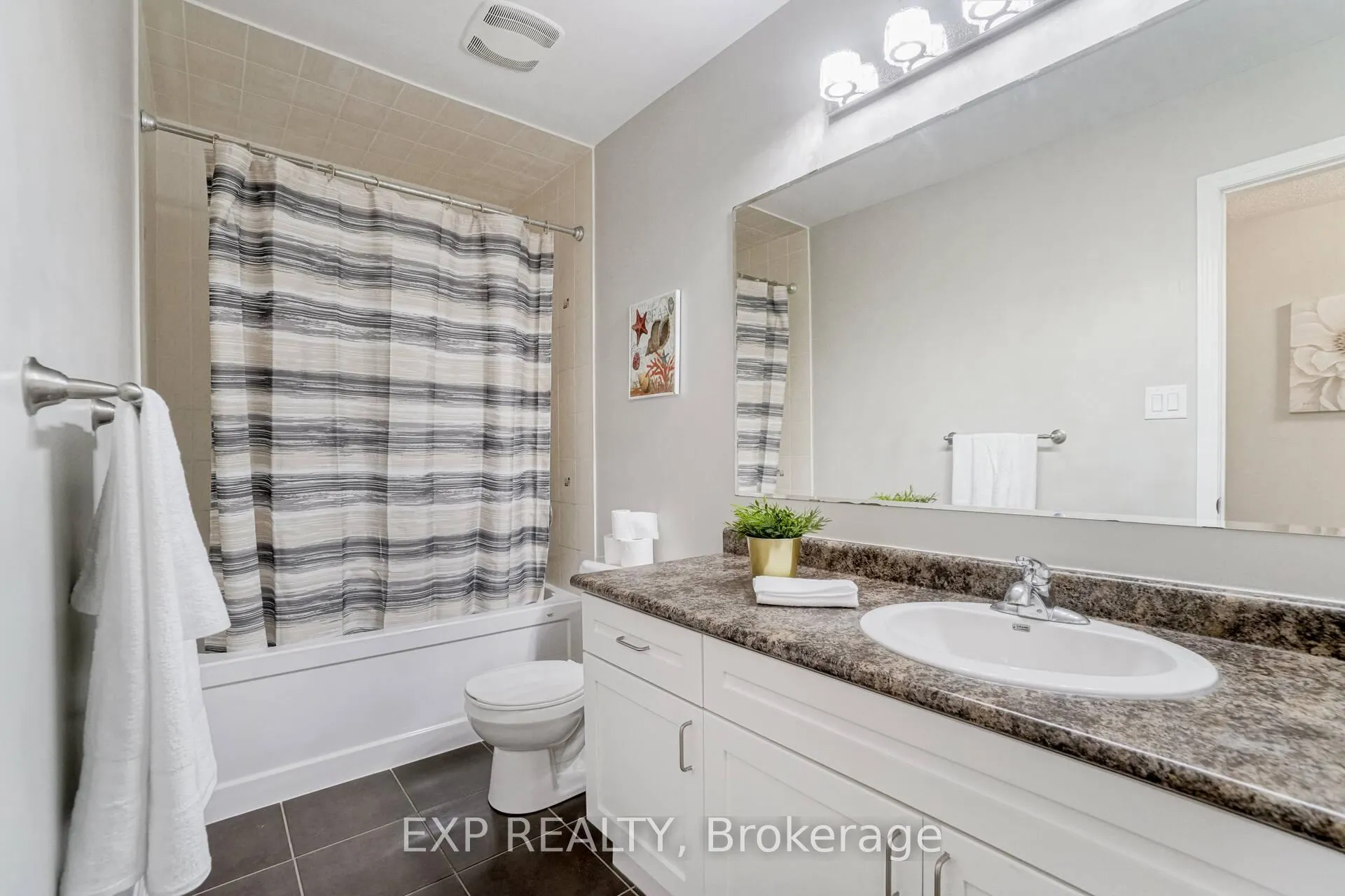 Photo 35 of 485 Tyrone Crescent, Milton, Willmott — HOMEH