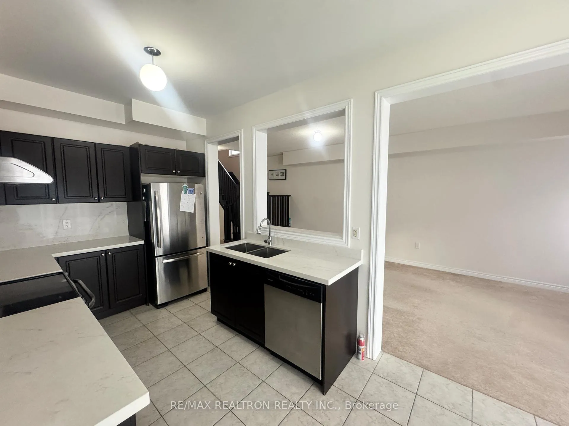 Photo 10 of 69 Fimco Crescent, Markham, Greensborough — HOMEH