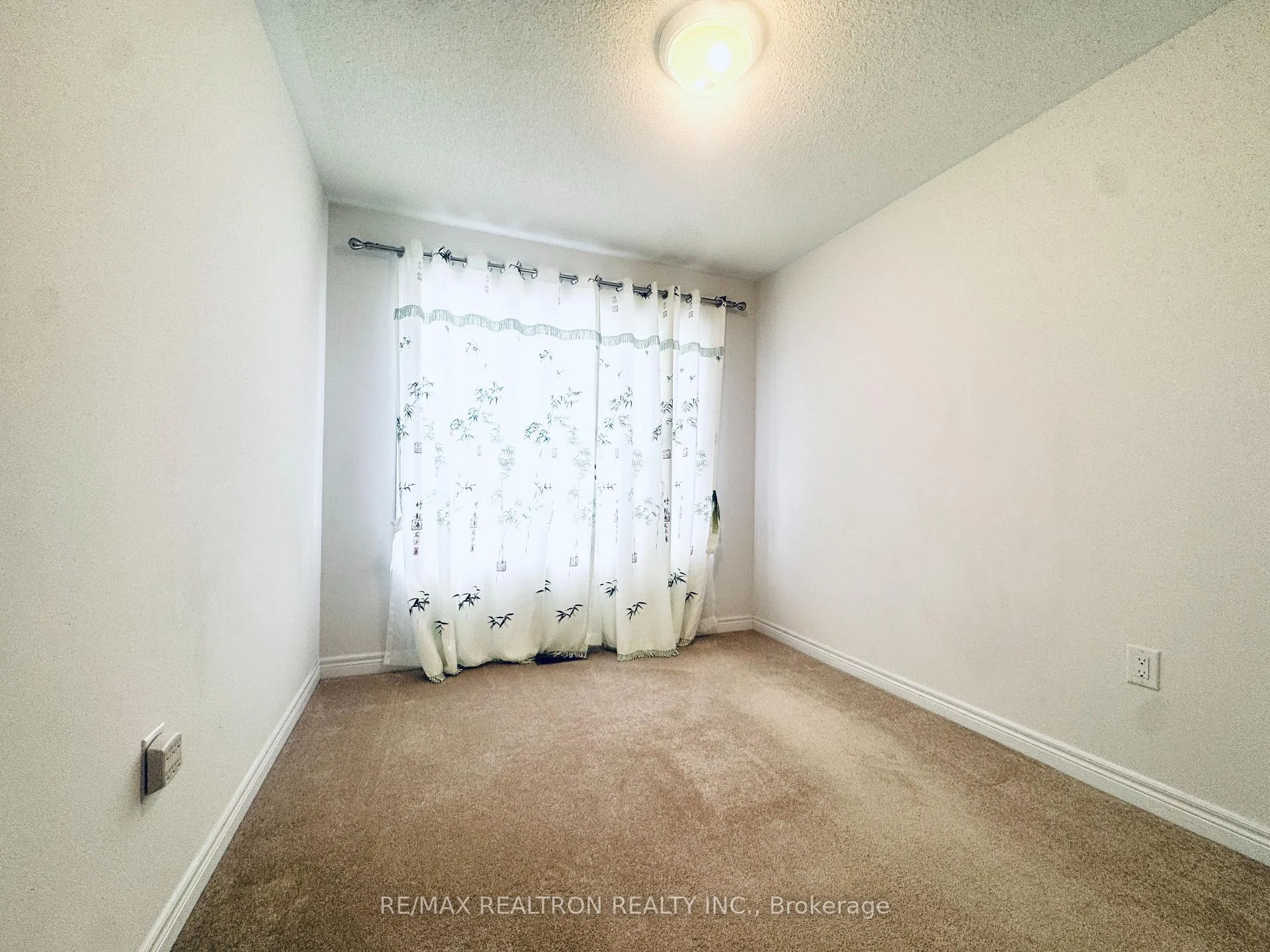 Photo 22 of 69 Fimco Crescent, Markham, Greensborough — HOMEH