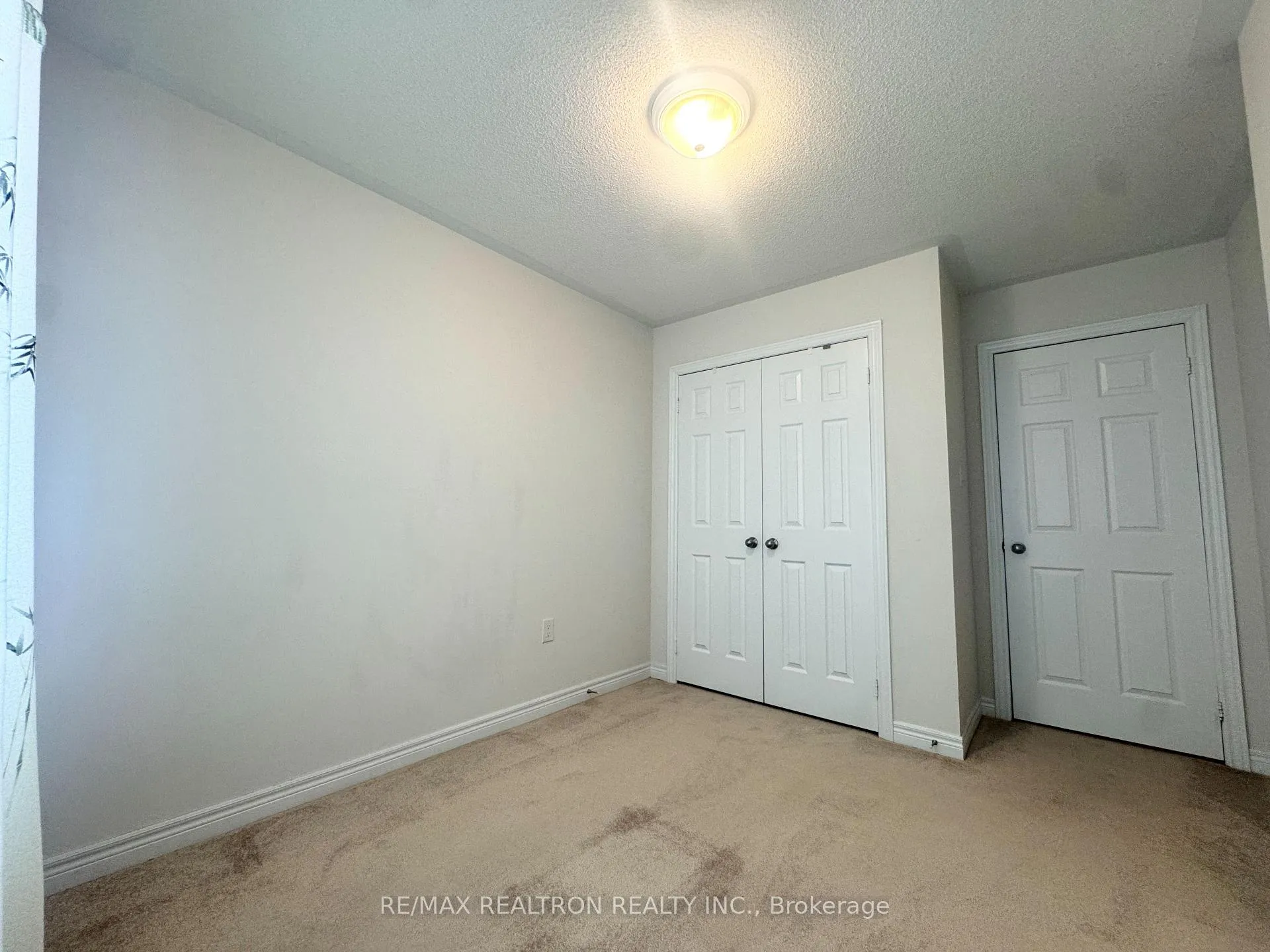 Photo 23 of 69 Fimco Crescent, Markham, Greensborough — HOMEH
