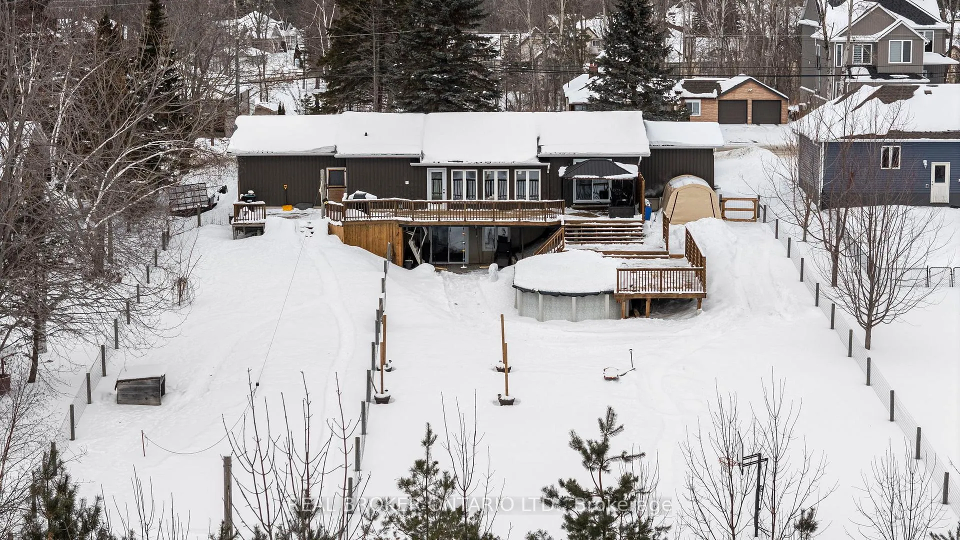 Photo 5 of 93 Simcoe Road, Ramara, Rural Ramara — HOMEH