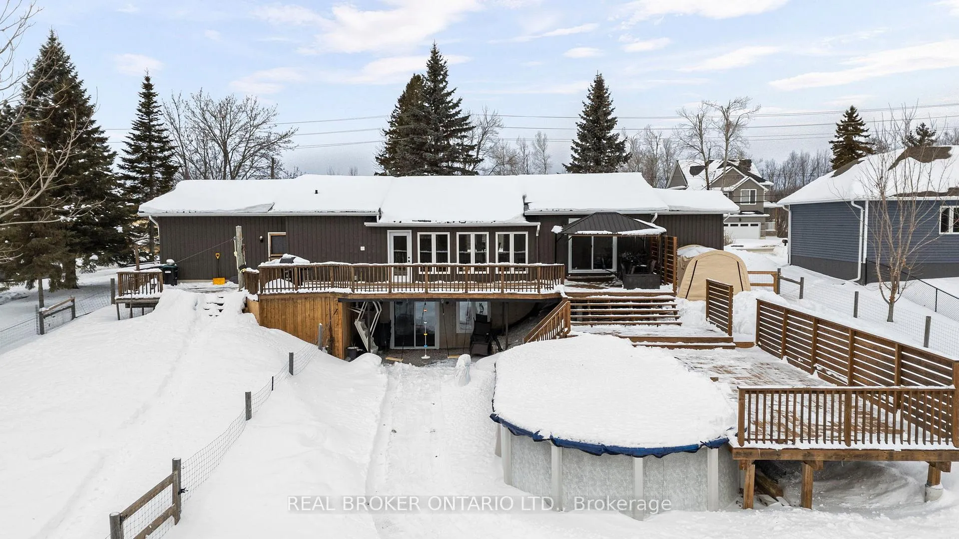 Photo 6 of 93 Simcoe Road, Ramara, Rural Ramara — HOMEH