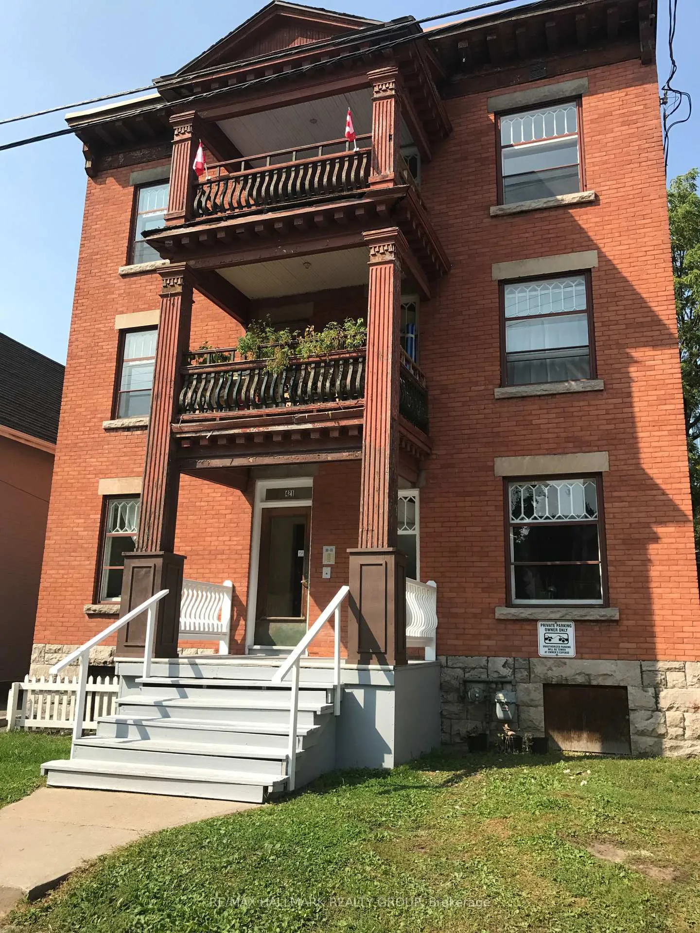 Photo 1 of Unit 6, 421 Lisgar Street, Ottawa, Ottawa Centre — HOMEH