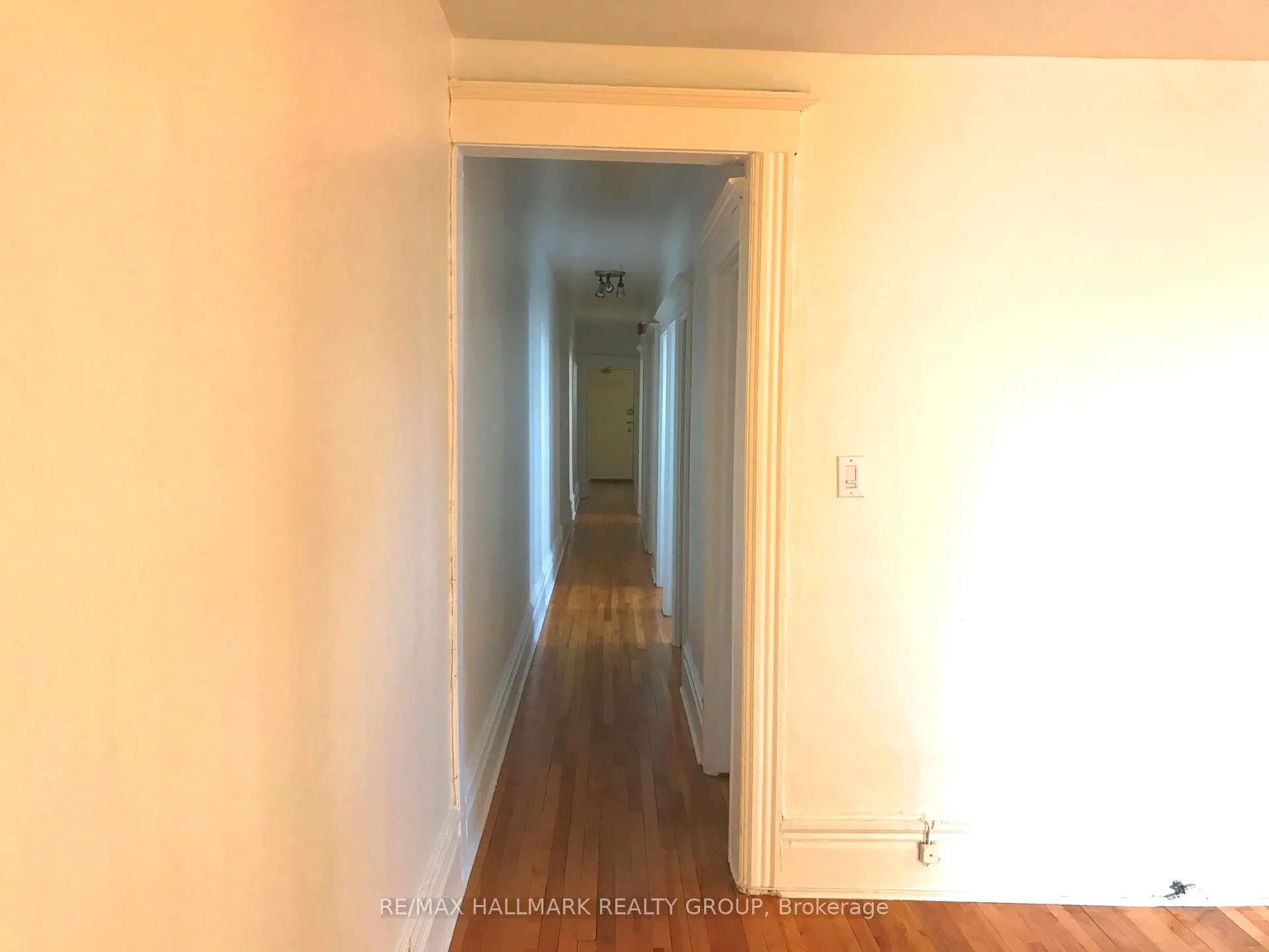 Photo 8 of Unit 6, 421 Lisgar Street, Ottawa, Ottawa Centre — HOMEH
