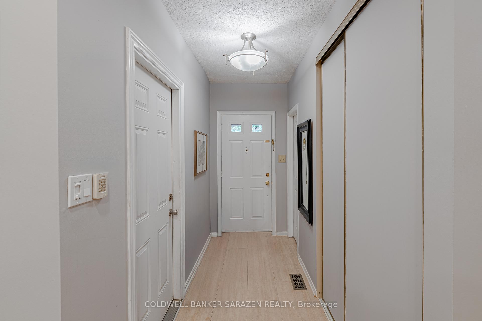 Photo 5 of 108 Ashpark Crescent, Ottawa, Hunt Club Park/Greenboro — HOMEH