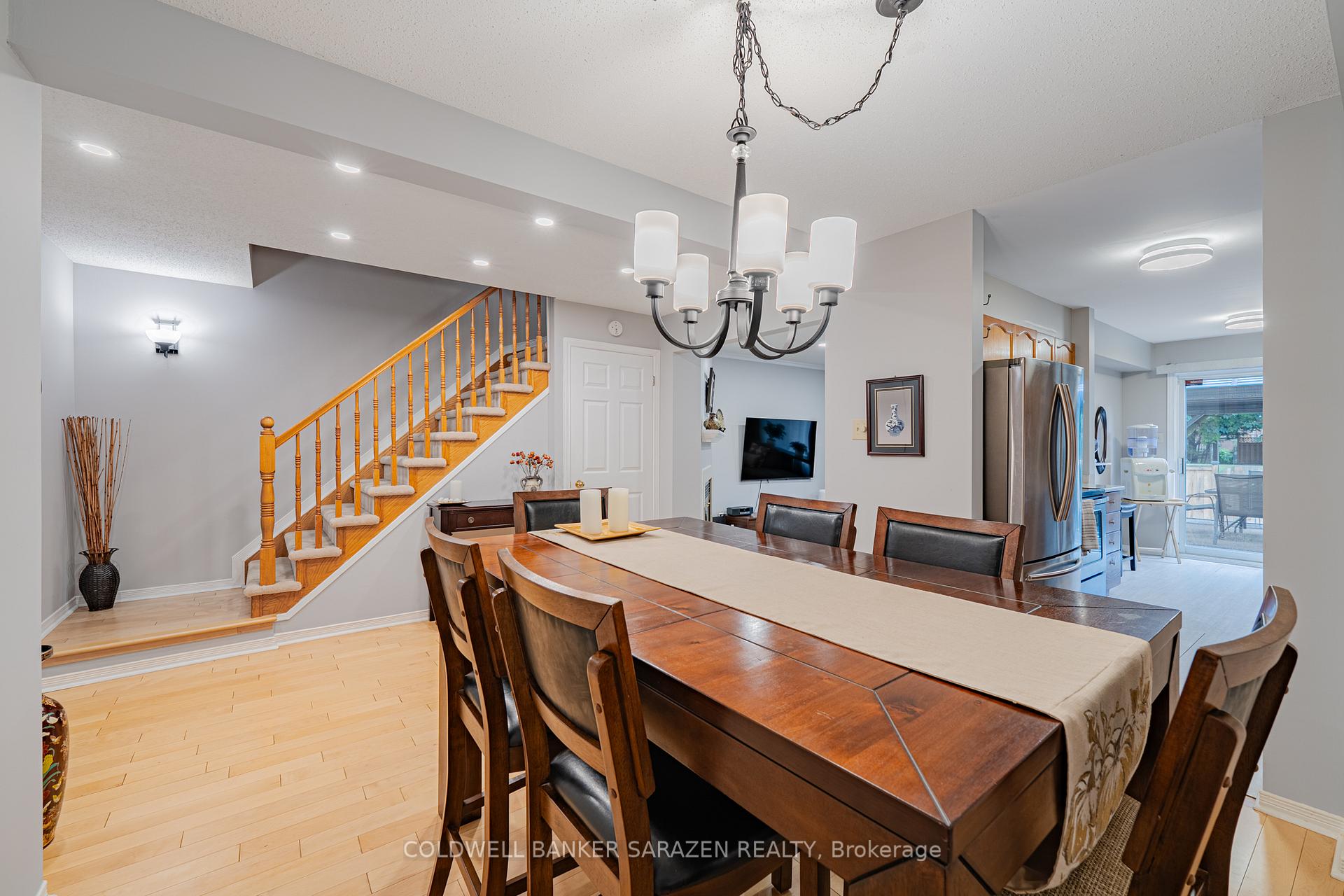 Photo 8 of 108 Ashpark Crescent, Ottawa, Hunt Club Park/Greenboro — HOMEH