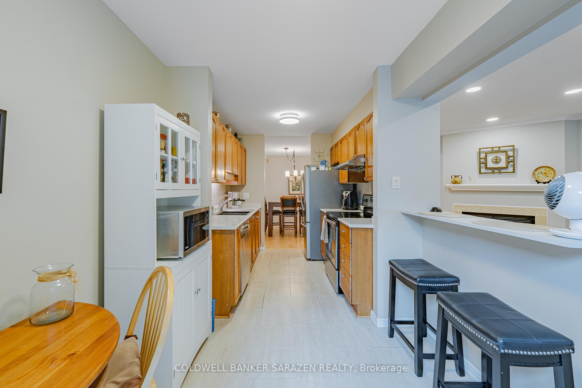 Photo 12 of 108 Ashpark Crescent, Ottawa, Hunt Club Park/Greenboro — HOMEH