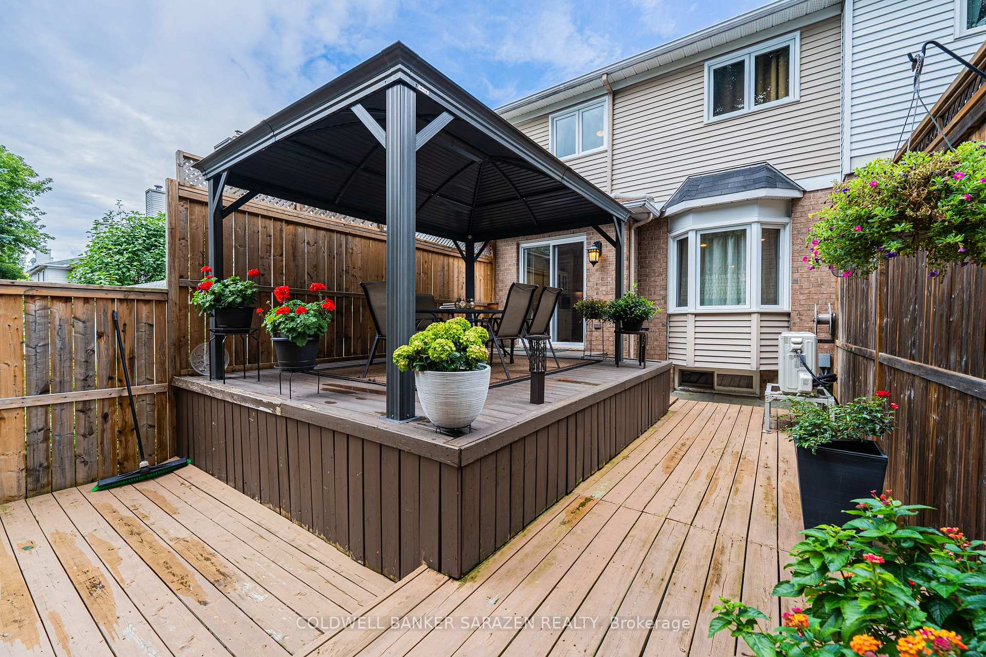 Photo 16 of 108 Ashpark Crescent, Ottawa, Hunt Club Park/Greenboro — HOMEH