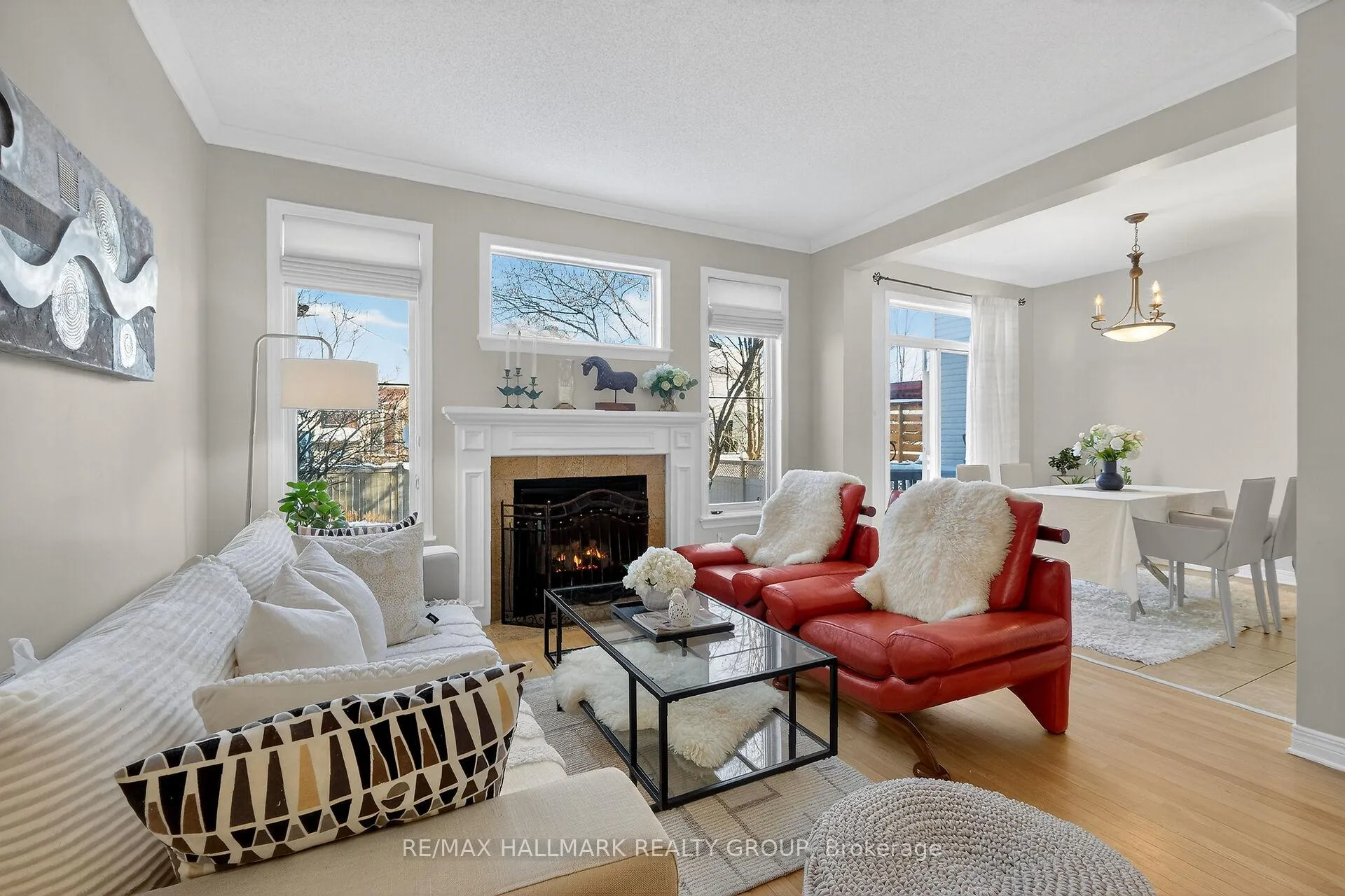 Photo 14 of 1952 Schroeder Crescent, Ottawa, Springridge/East Village — HOMEH