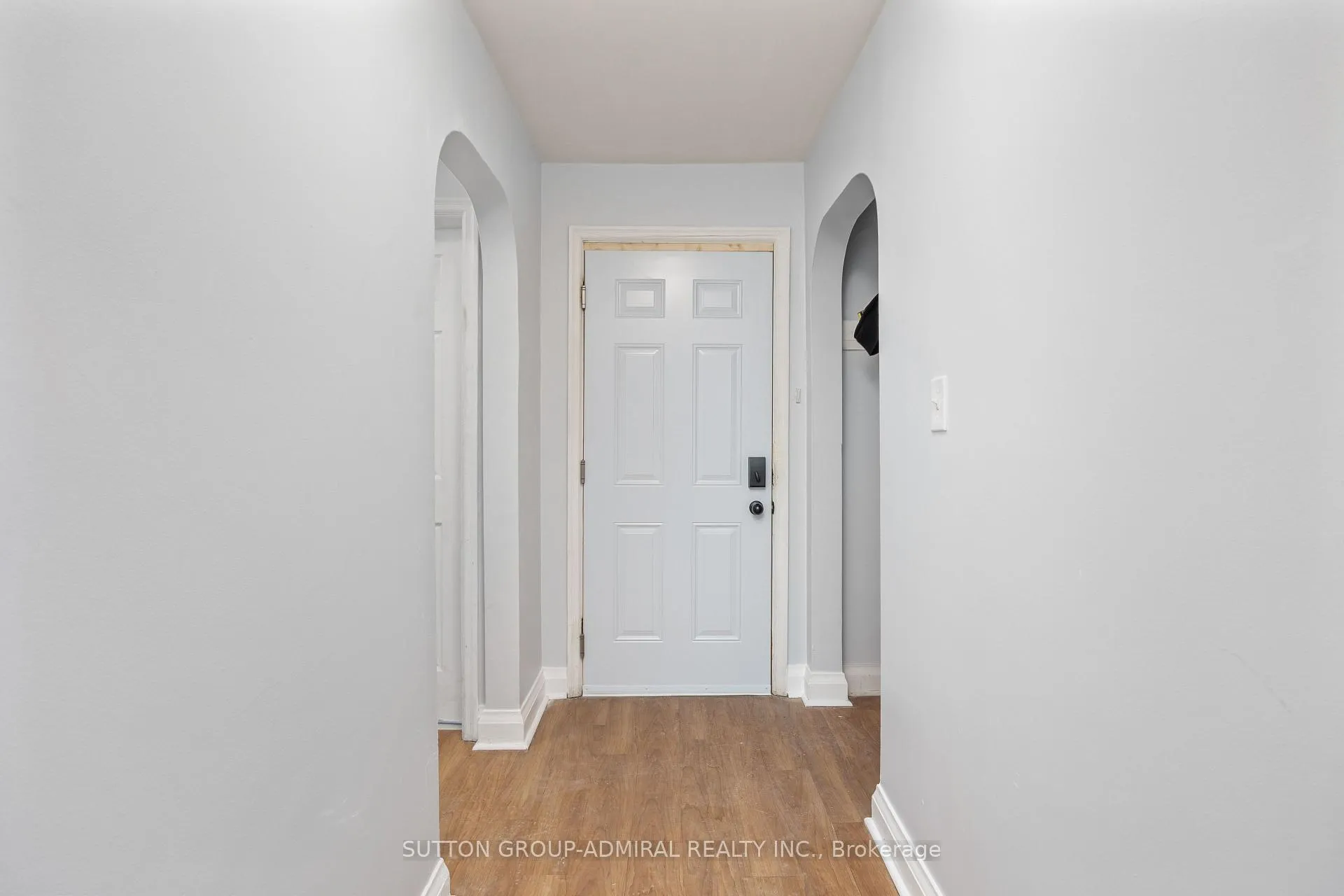 Photo 2 of Unit 6, 227 Regent Street, Kingston, Central City East — HOMEH
