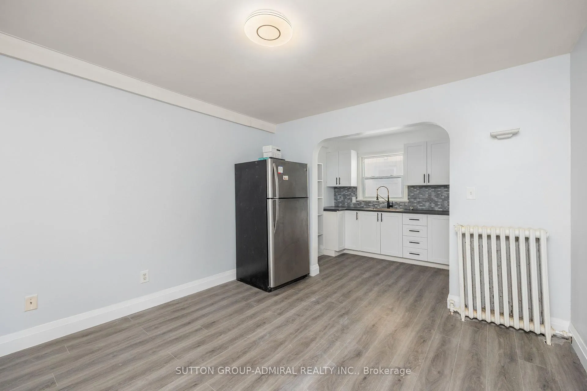 Photo 4 of Unit 6, 227 Regent Street, Kingston, Central City East — HOMEH