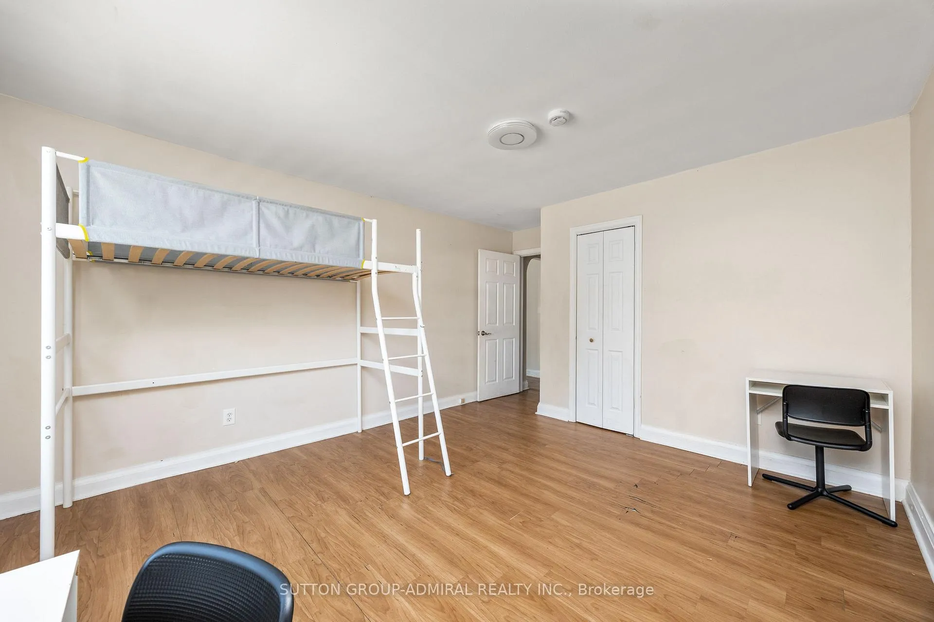 Photo 7 of Unit 6, 227 Regent Street, Kingston, Central City East — HOMEH