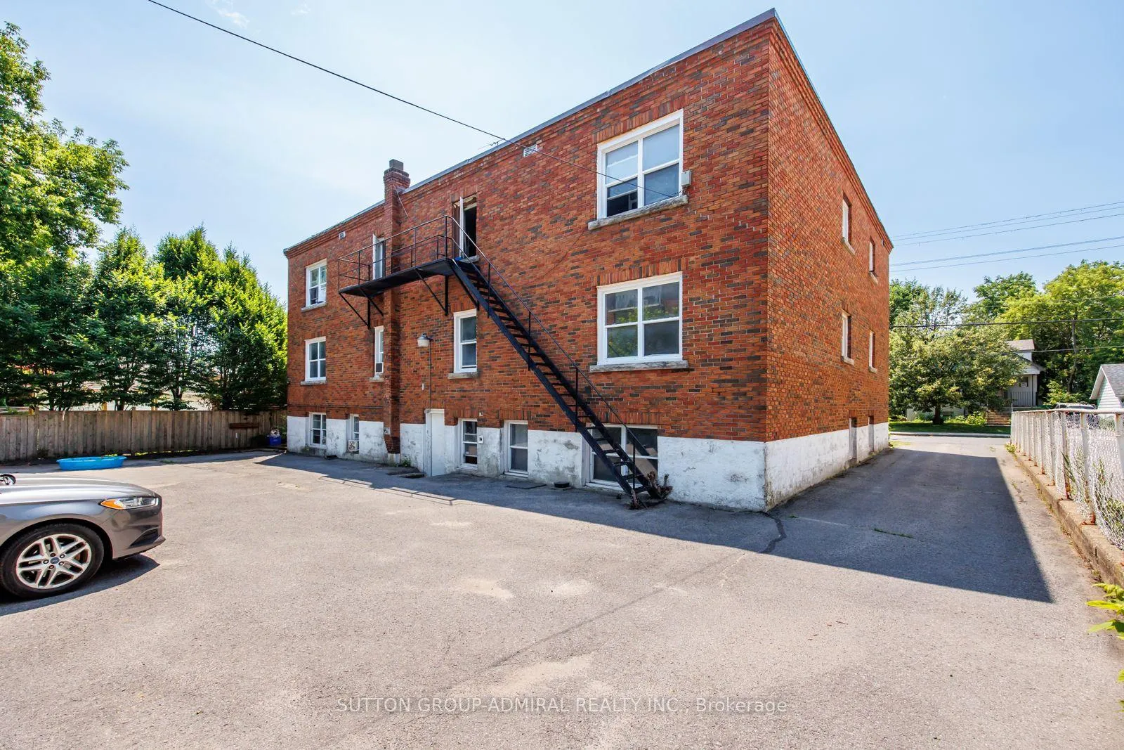 Photo 18 of Unit 6, 227 Regent Street, Kingston, Central City East — HOMEH