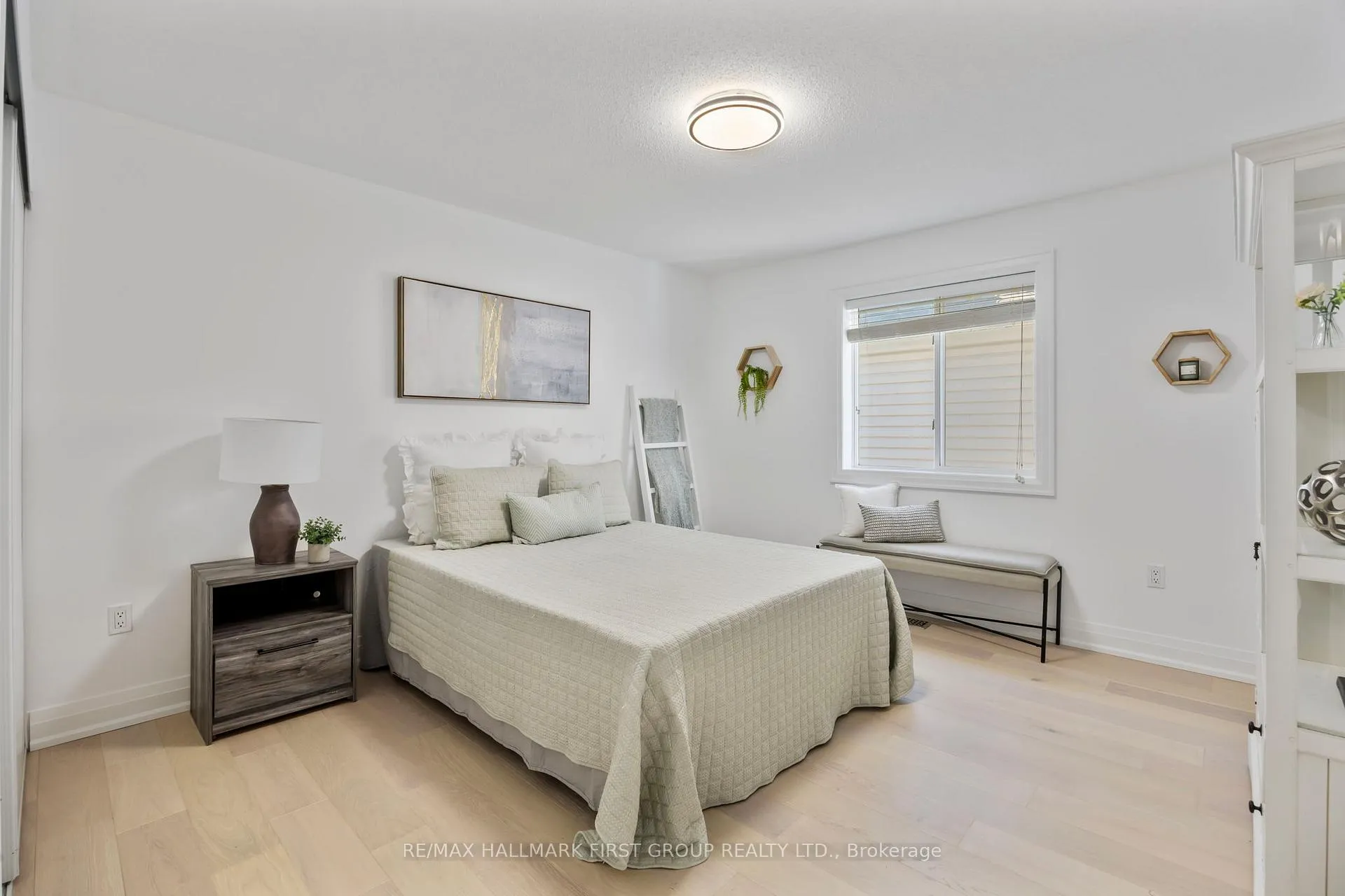 Photo 30 of 796 Audley Road S, Ajax, South East — HOMEH