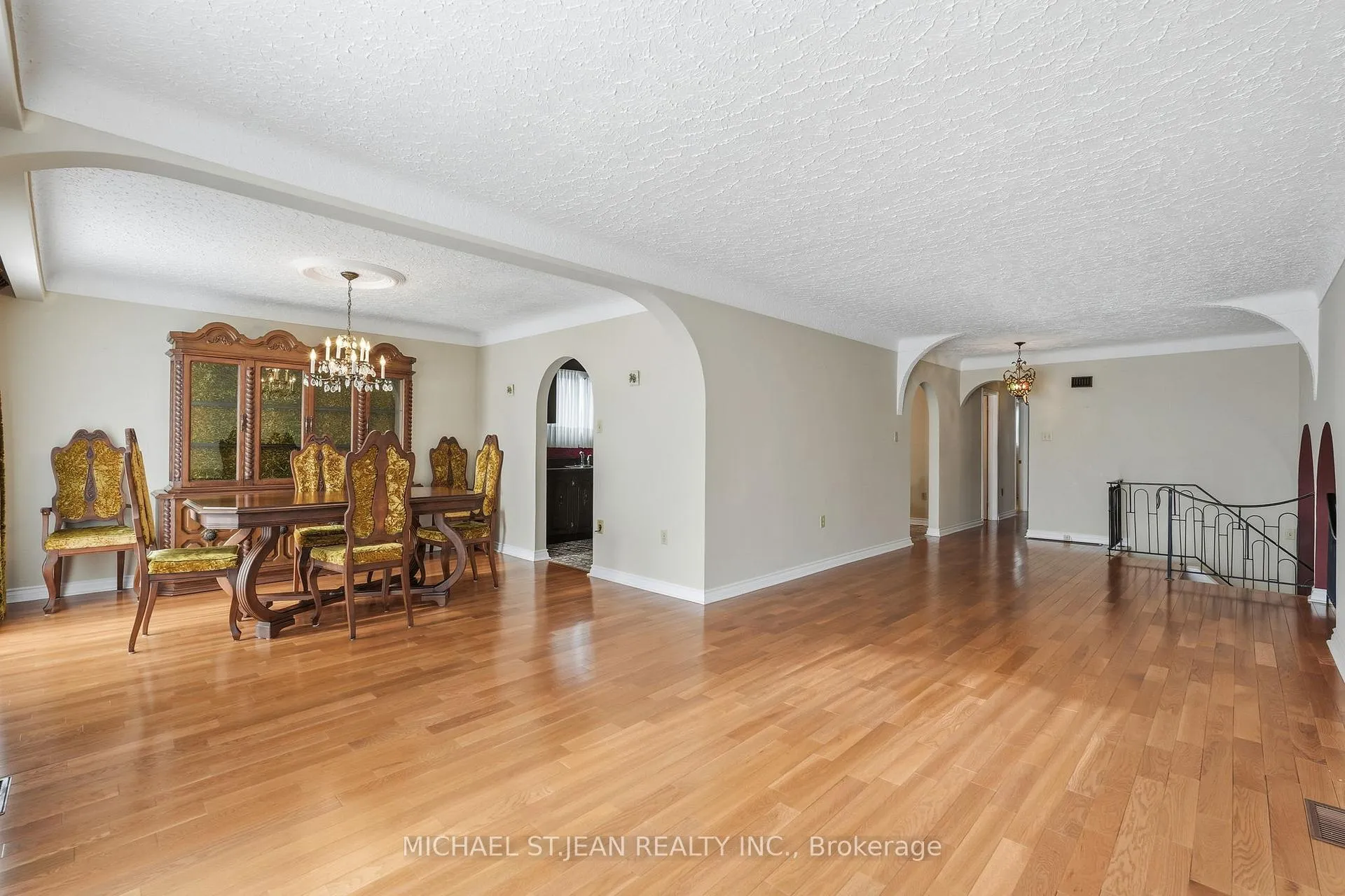 Photo 15 of 16 Harvard Place, Hamilton, Falkirk — HOMEH