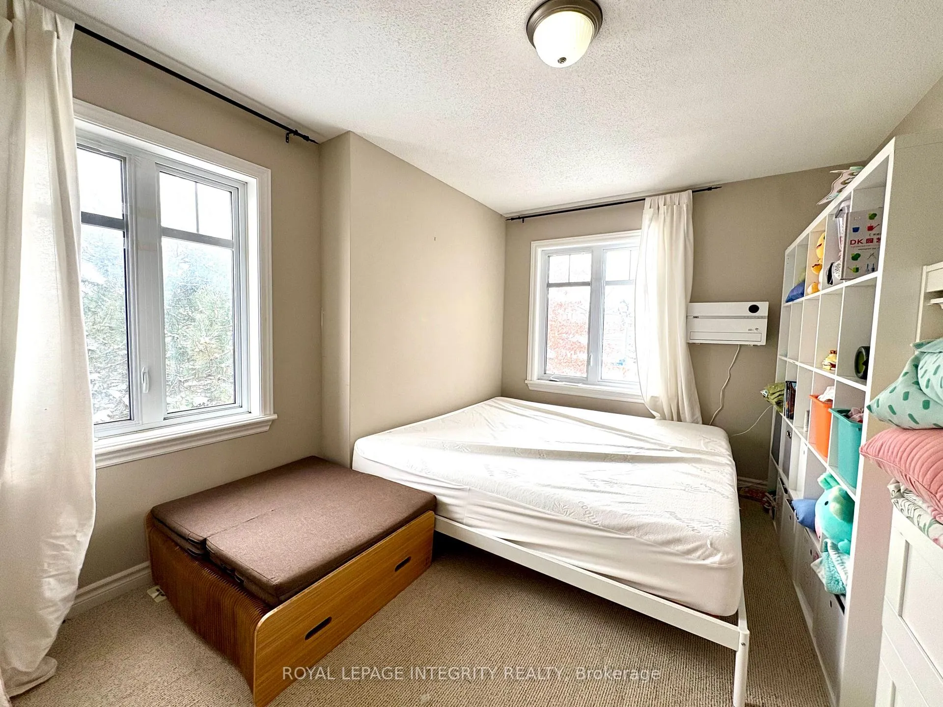 Photo 13 of 26 Torbec Avenue, Ottawa, Kanata - Kanata Lakes/Heritage Hills — HOMEH